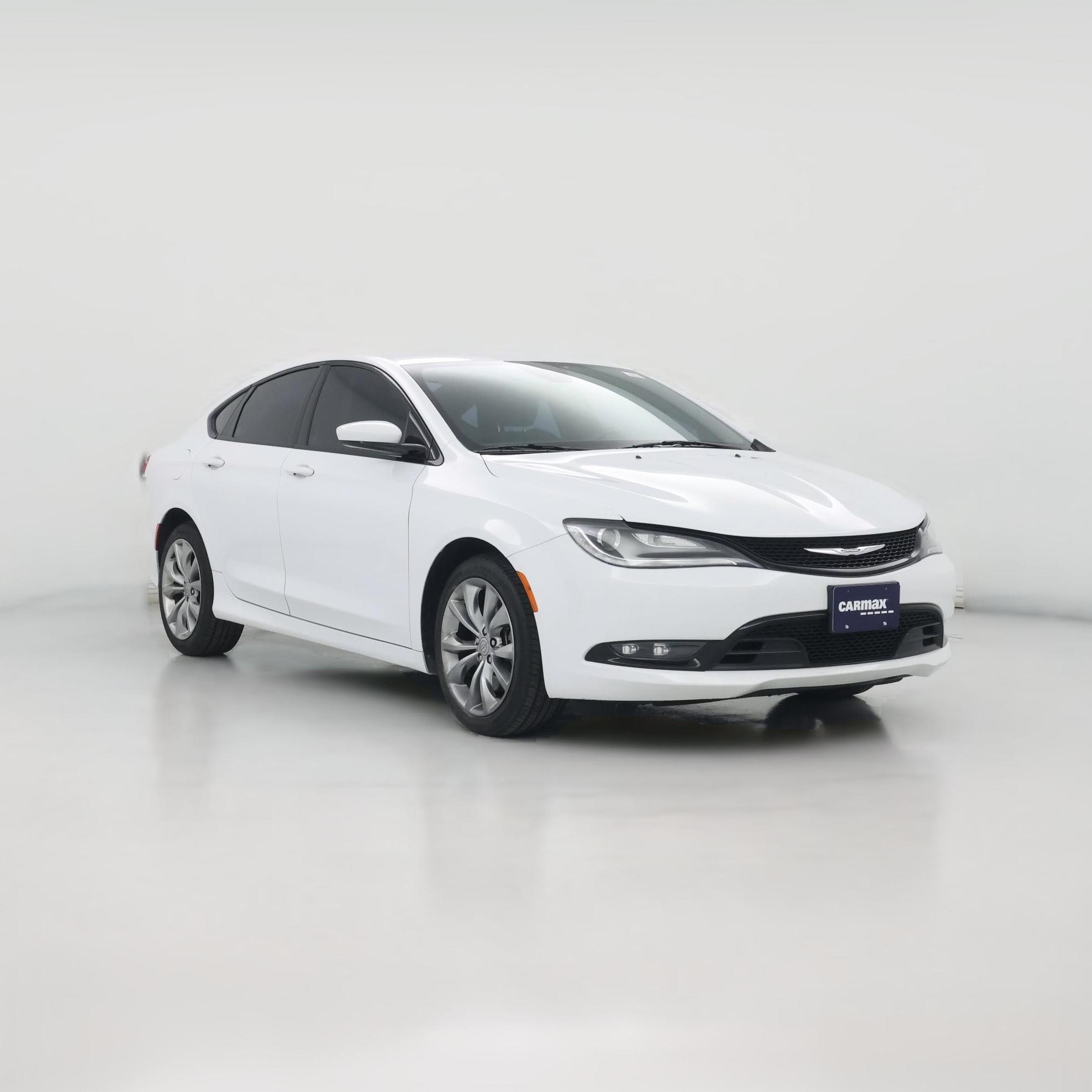 Thumbnail: 2015 Chrysler 200 - 1