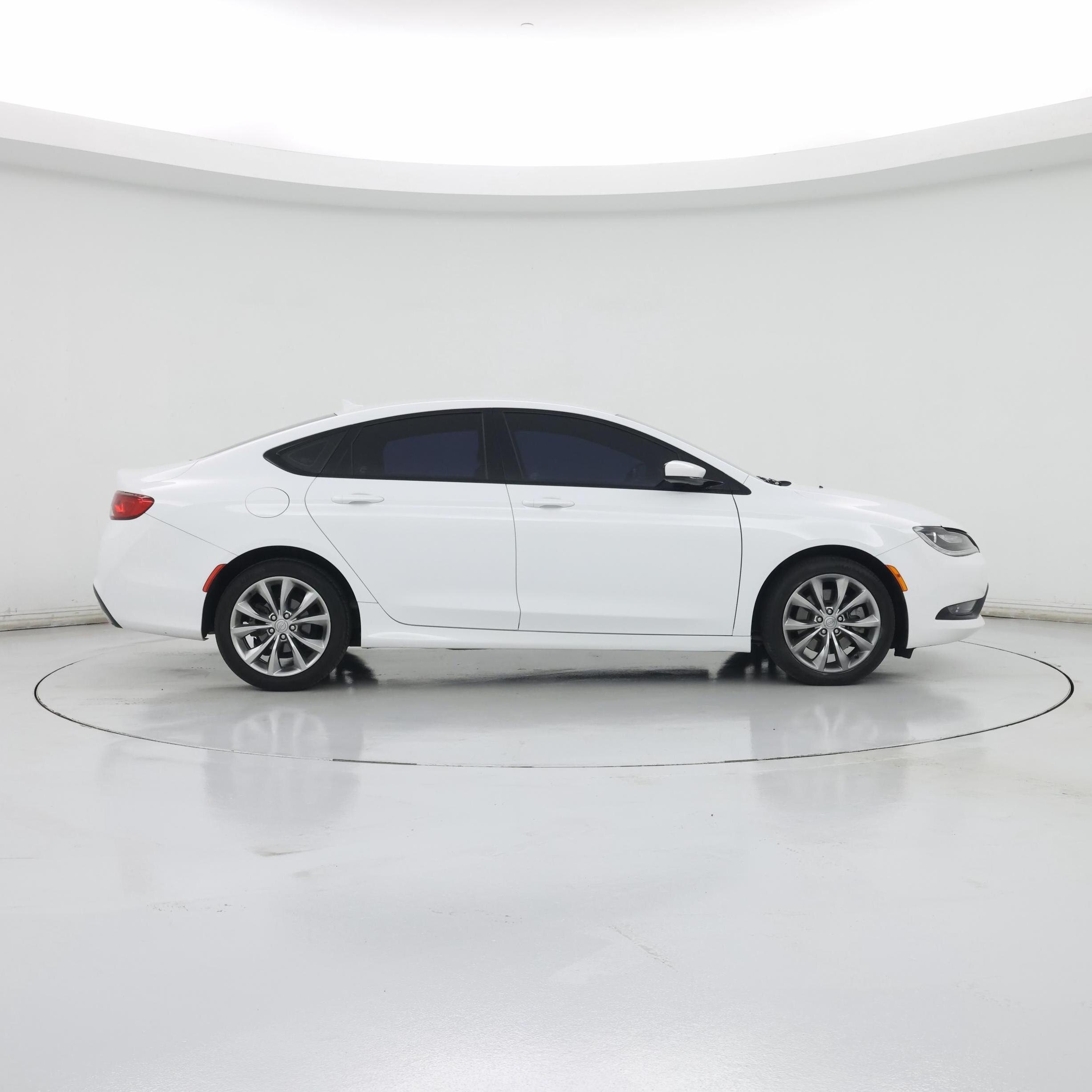 Thumbnail: 2015 Chrysler 200 - 7