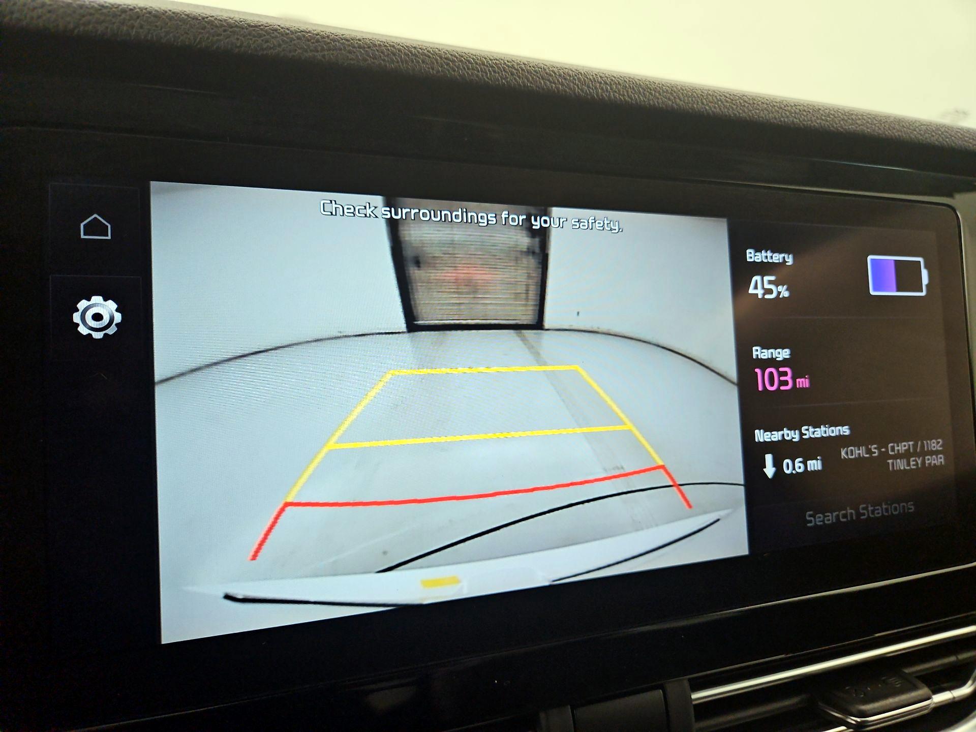 Thumbnail: 2022 Kia Niro - 15