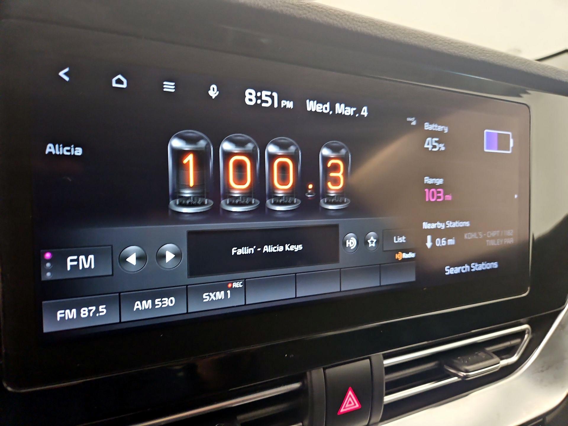 Thumbnail: 2022 Kia Niro - 16