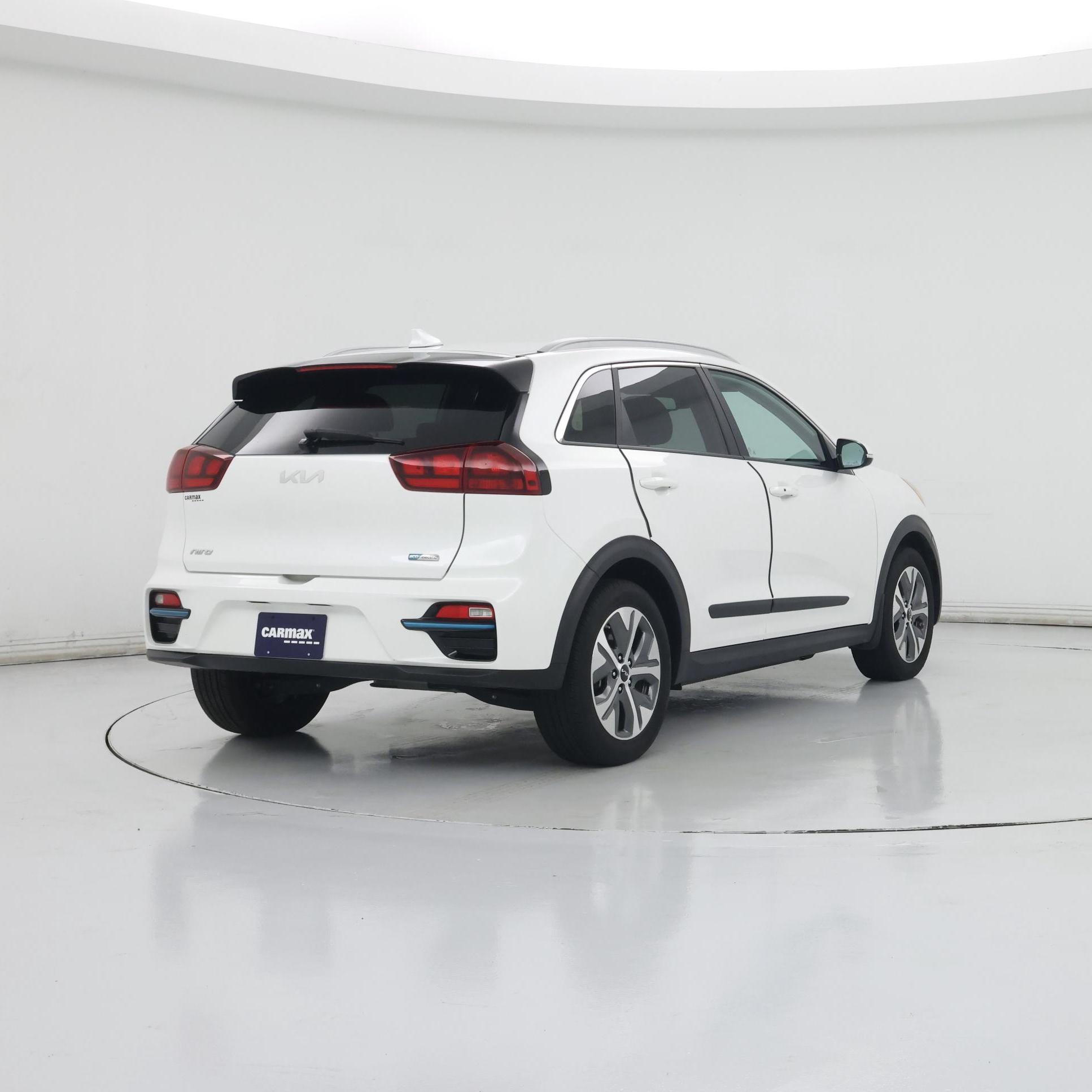 Thumbnail: 2022 Kia Niro - 8