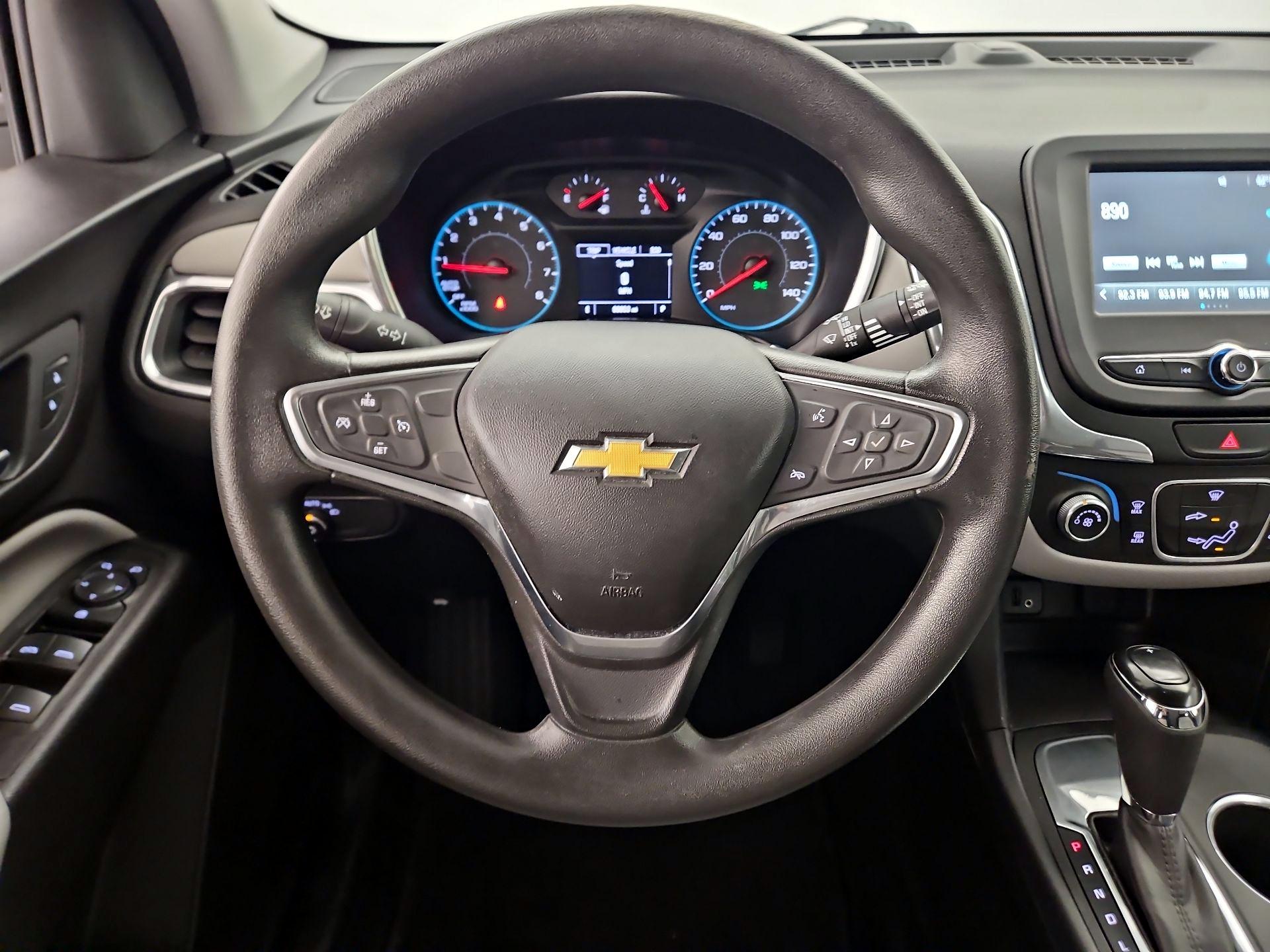 Thumbnail: 2018 Chevrolet Equinox - 10