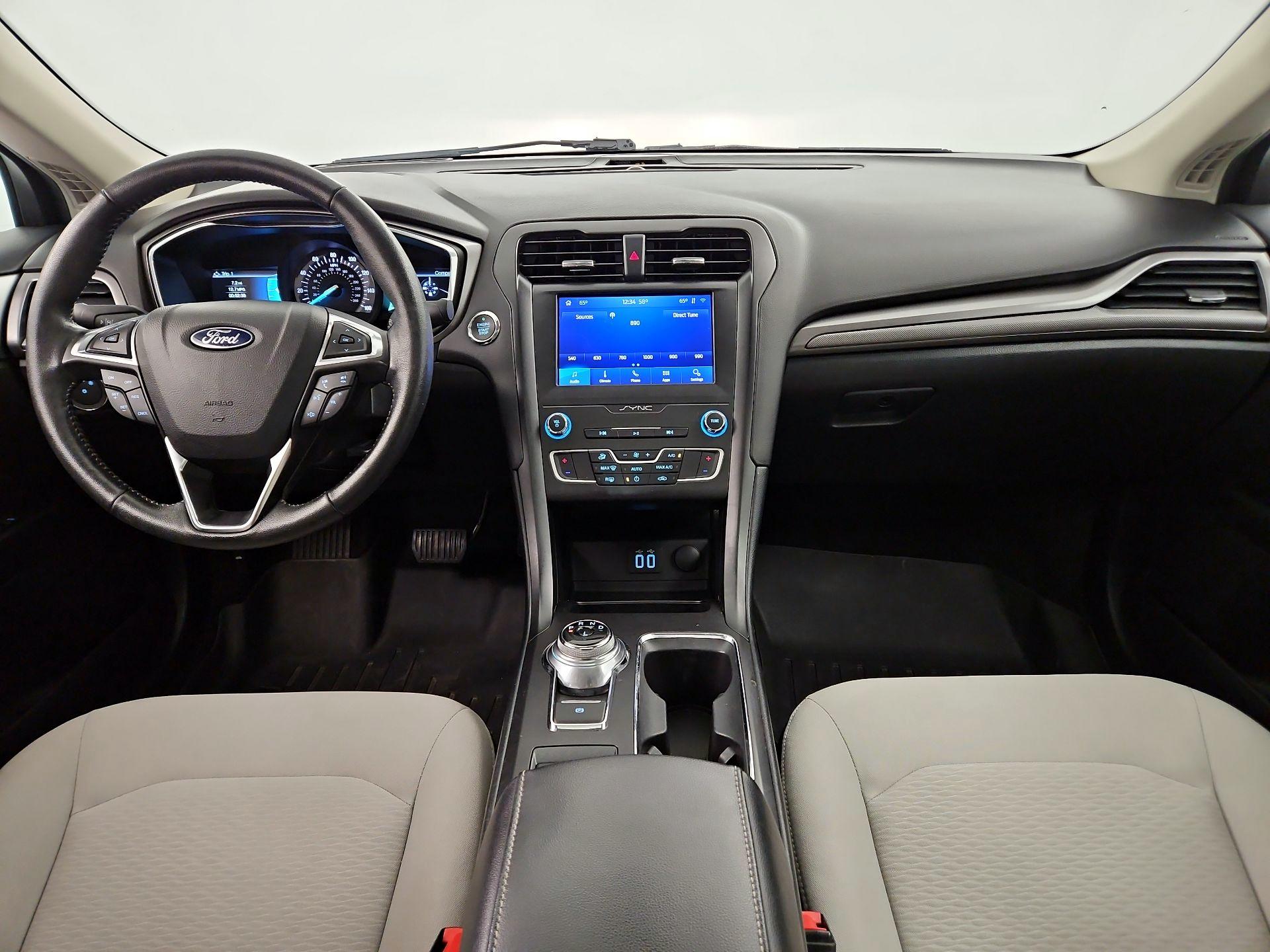 Thumbnail: 2020 Ford Fusion - 9