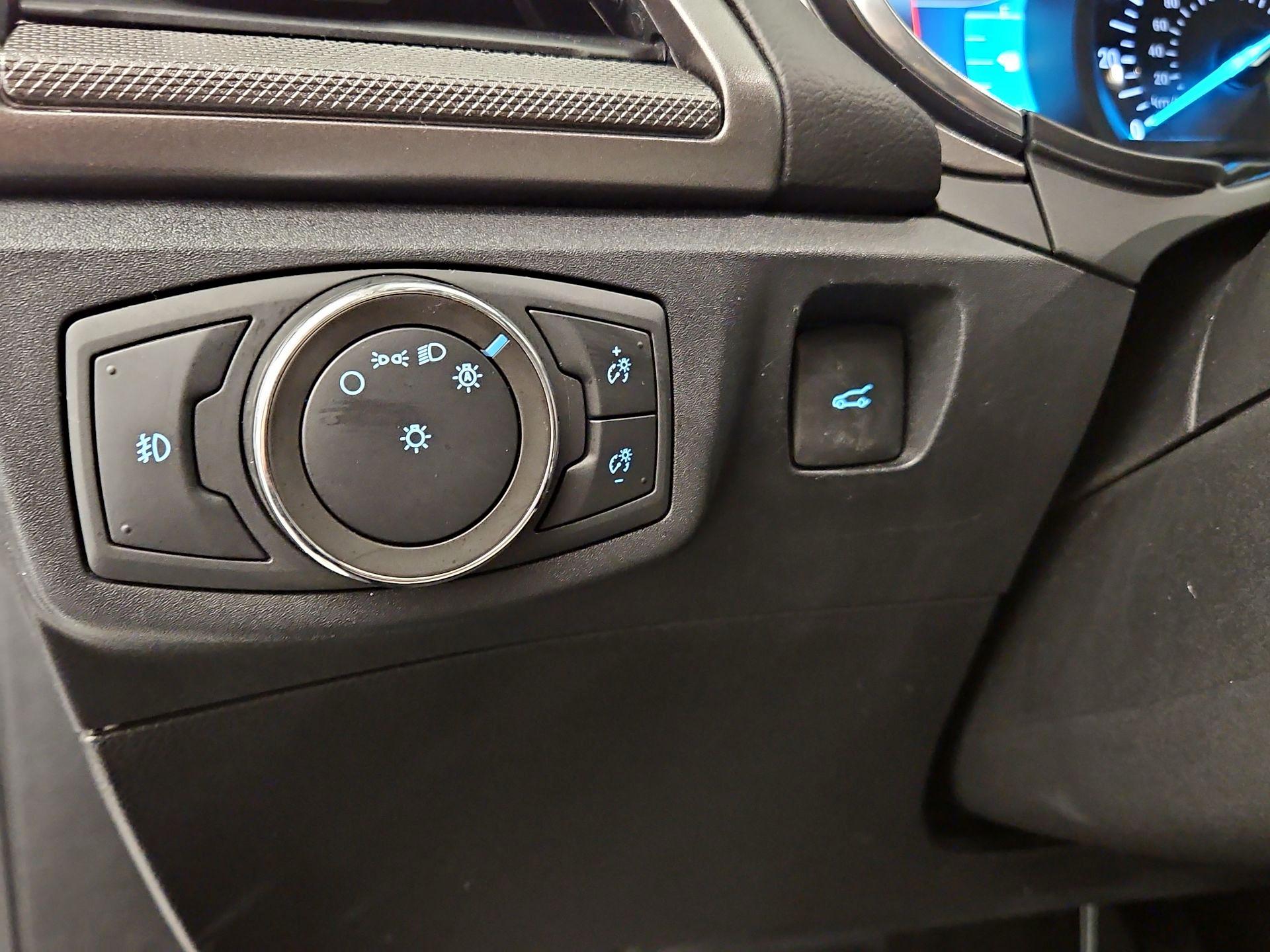 Thumbnail: 2020 Ford Fusion - 13