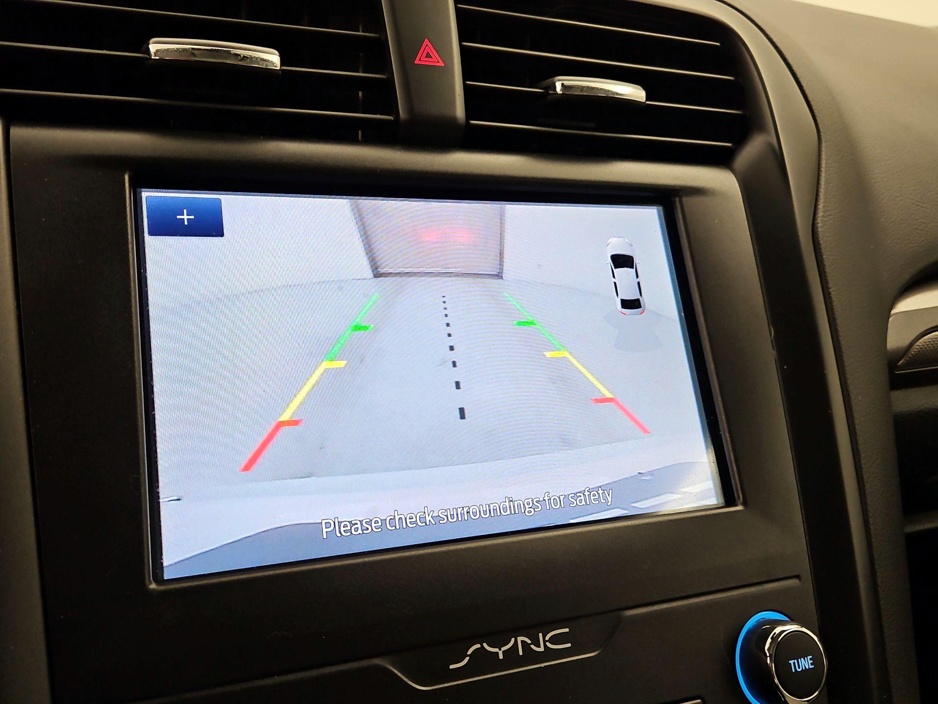 Thumbnail: 2020 Ford Fusion - 14