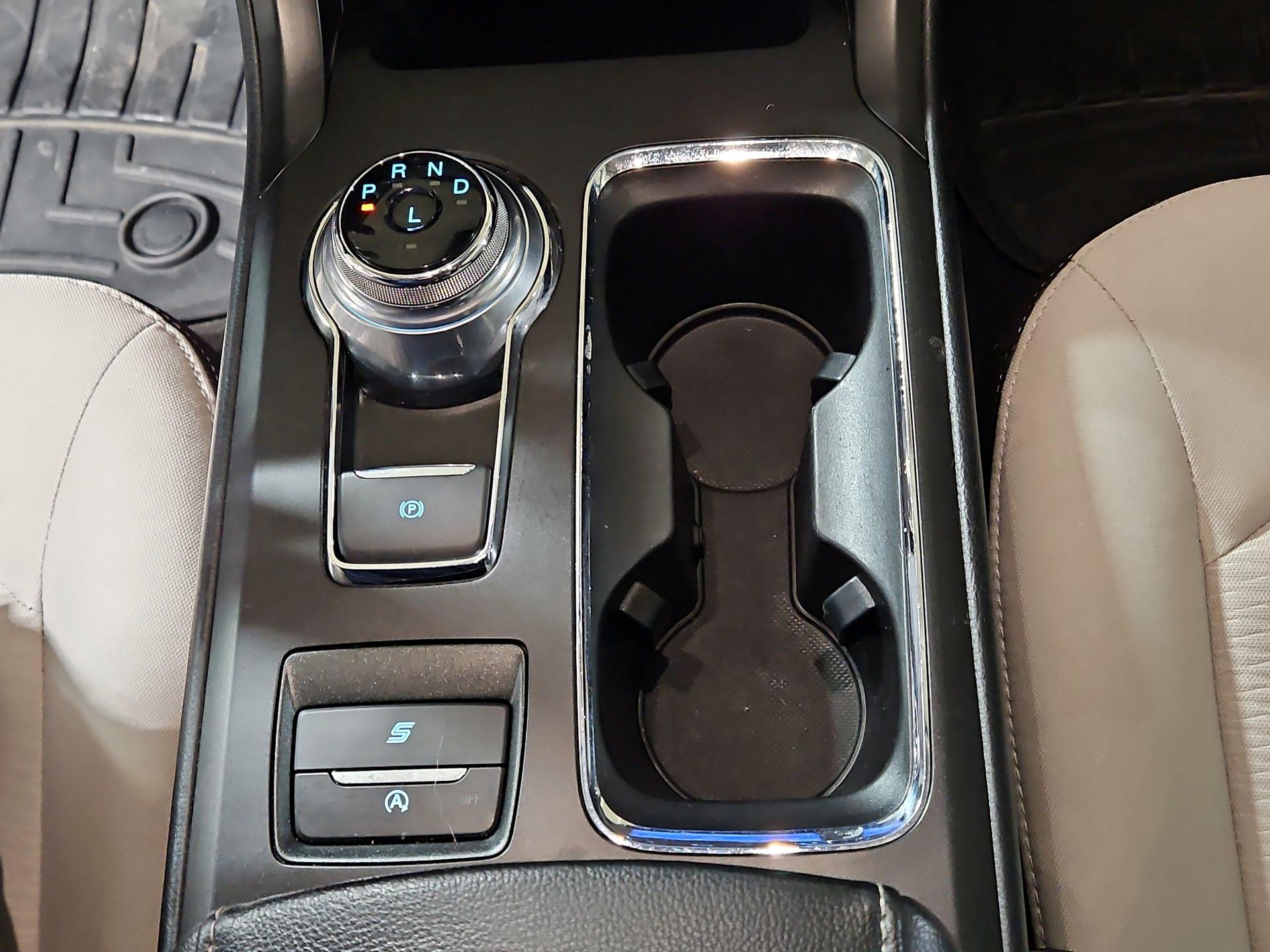 Thumbnail: 2020 Ford Fusion - 17