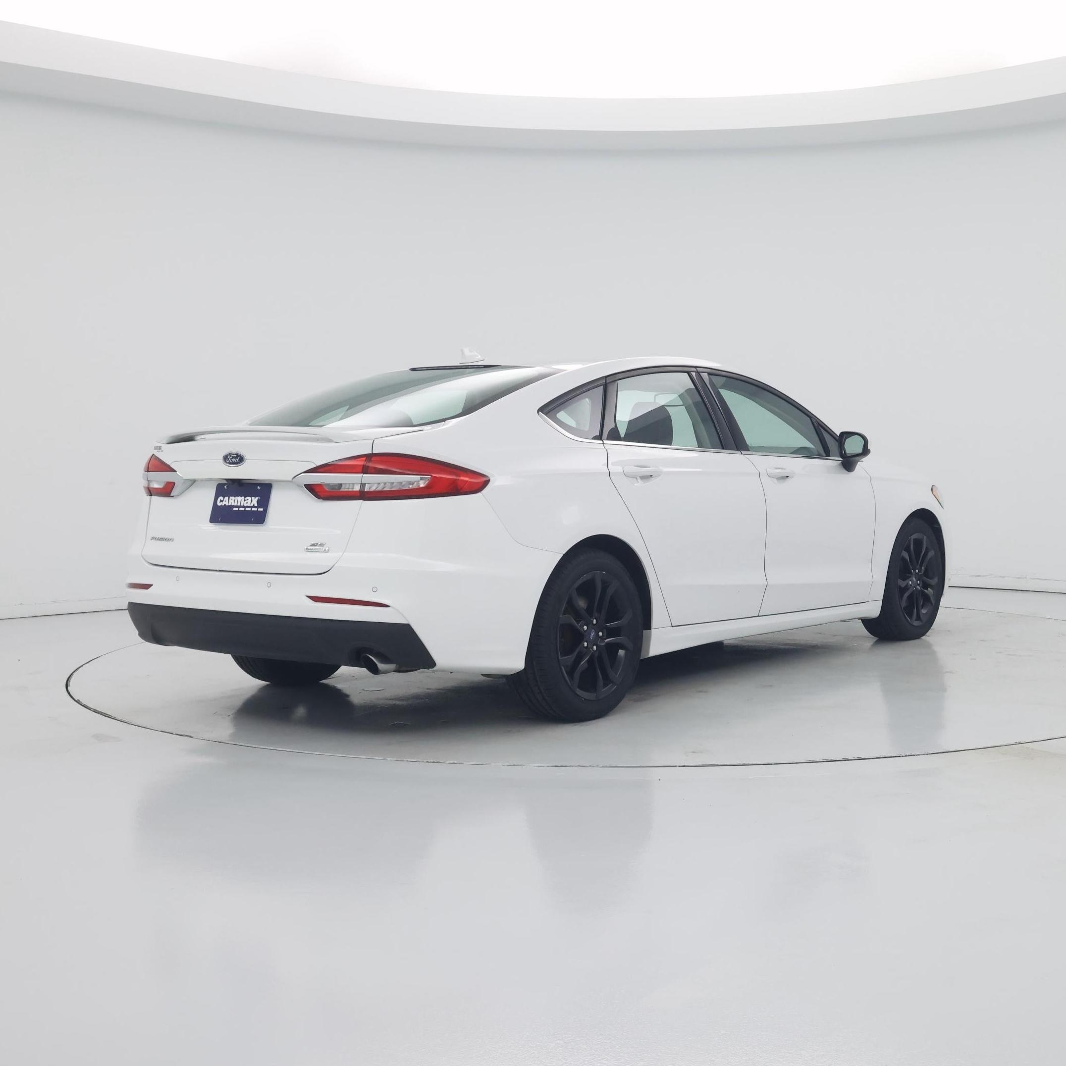 Thumbnail: 2020 Ford Fusion - 8