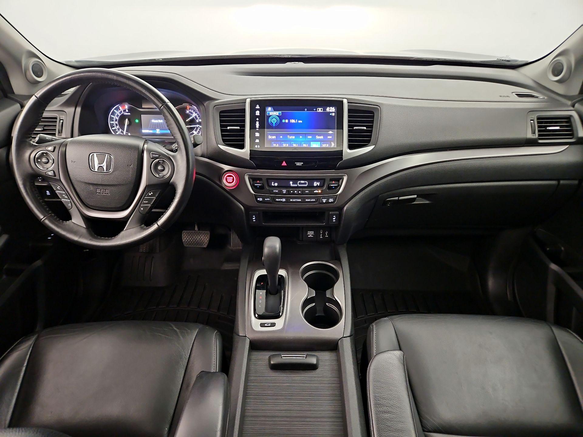 Thumbnail: 2018 Honda Pilot - 9