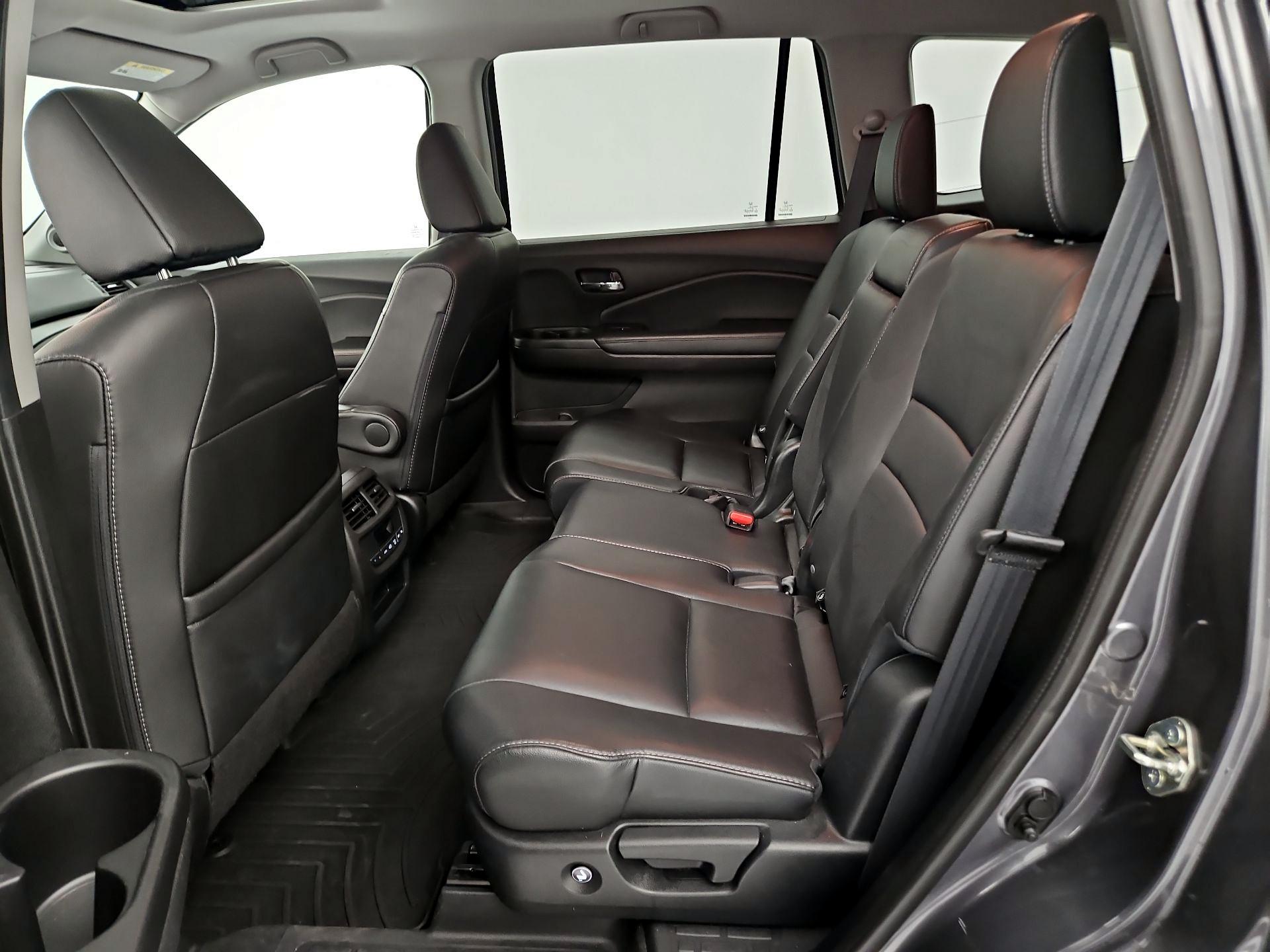 Thumbnail: 2018 Honda Pilot - 20