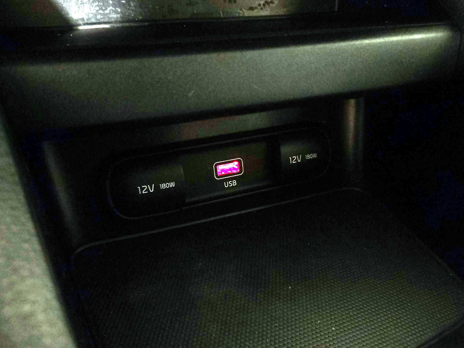 Thumbnail: 2022 Kia Forte - 18