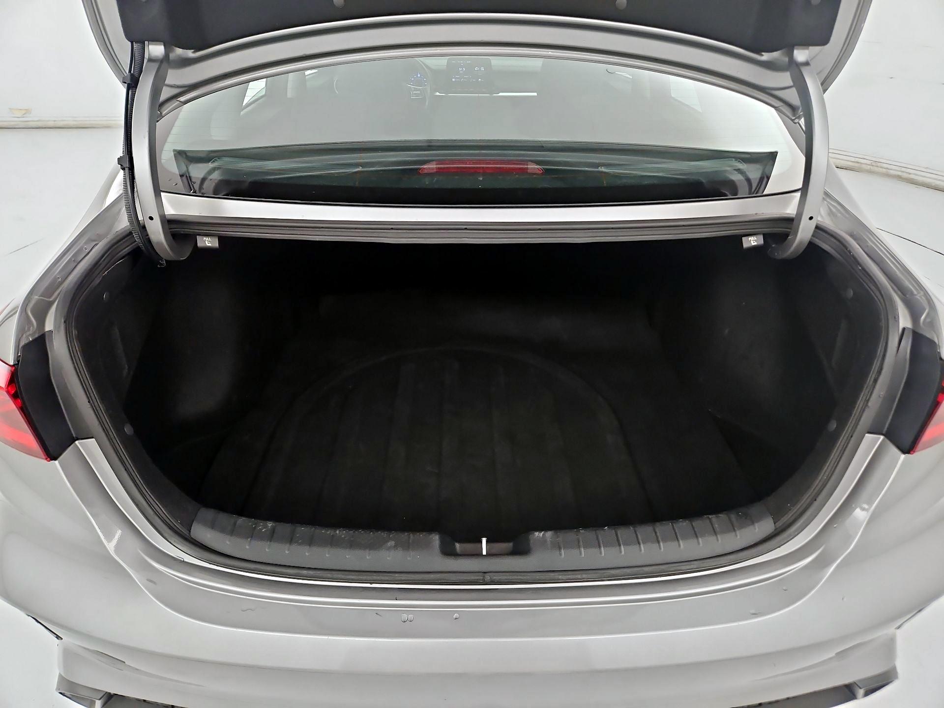 Thumbnail: 2022 Kia Forte - 20