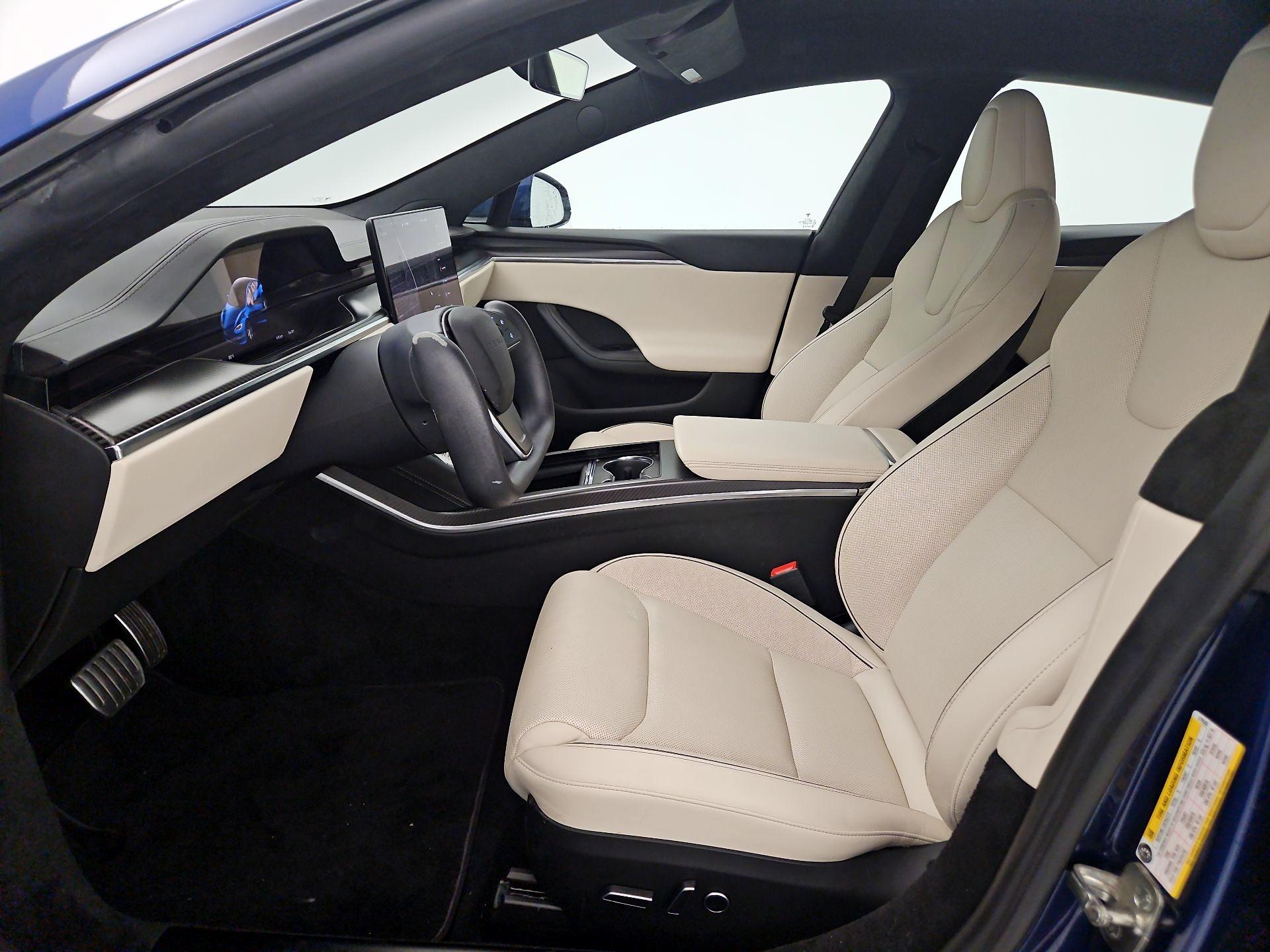 Thumbnail: 2022 Tesla Model S - 11