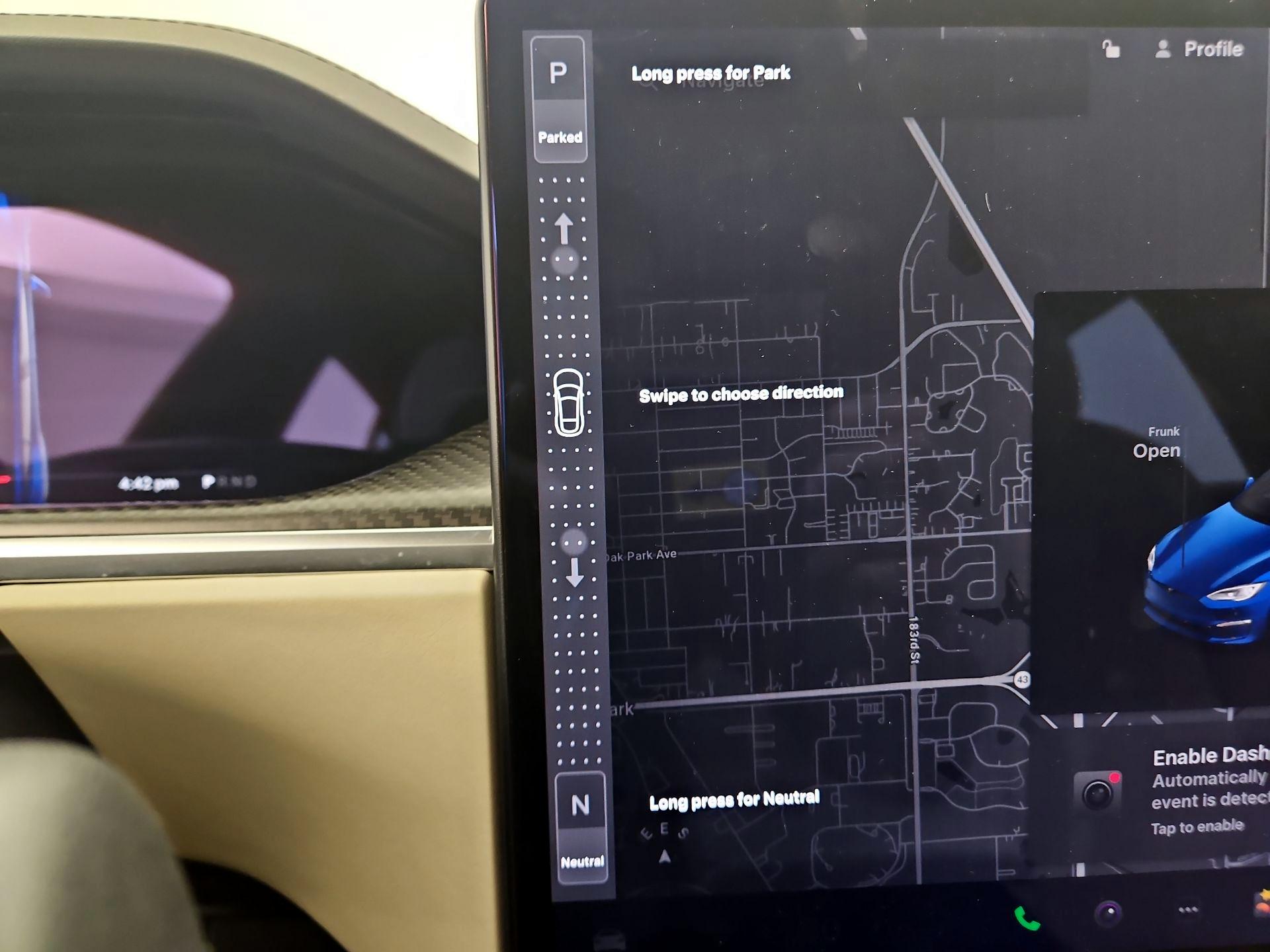 Thumbnail: 2022 Tesla Model S - 17