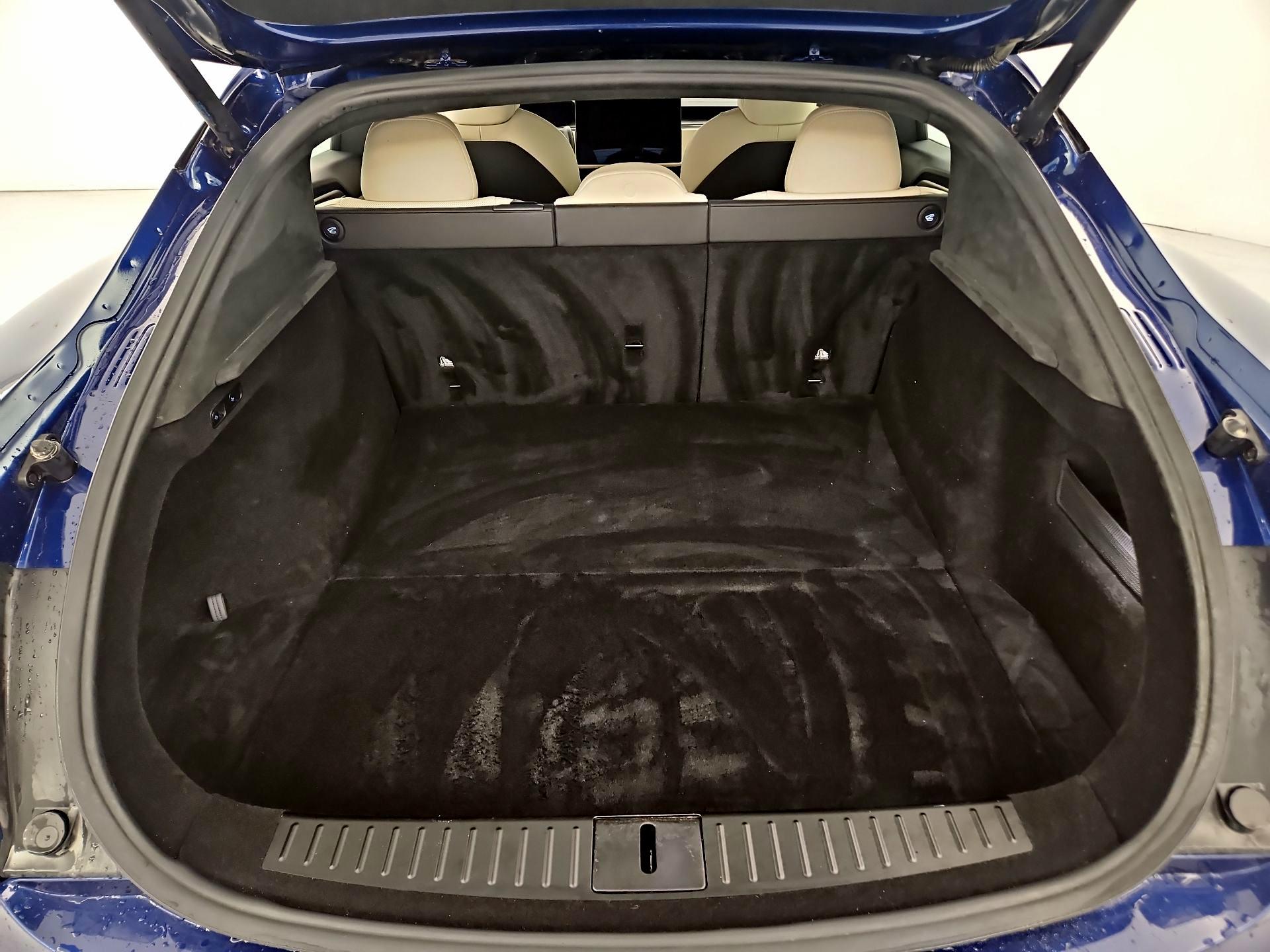 Thumbnail: 2022 Tesla Model S - 20