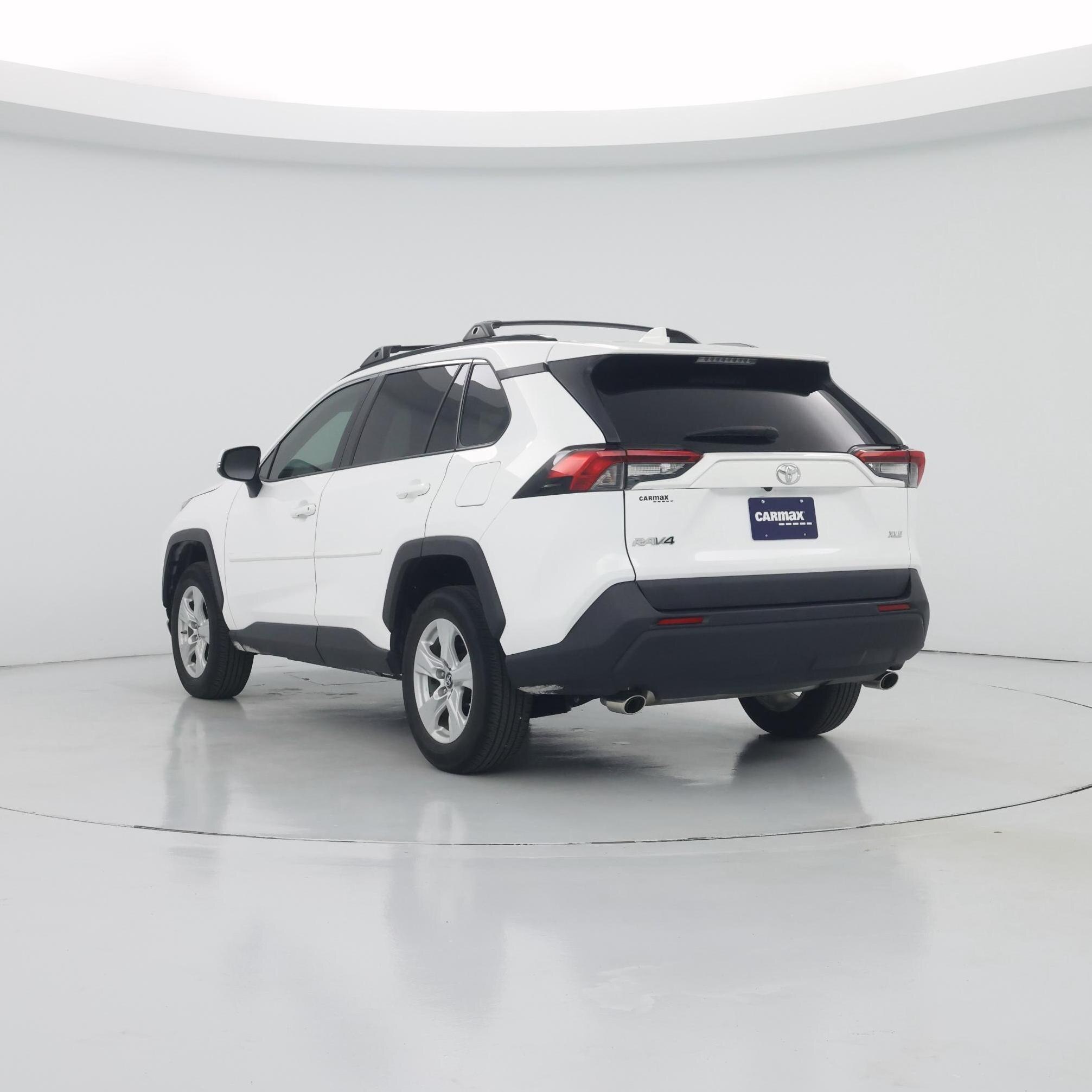 Thumbnail: 2019 Toyota RAV4 - 2