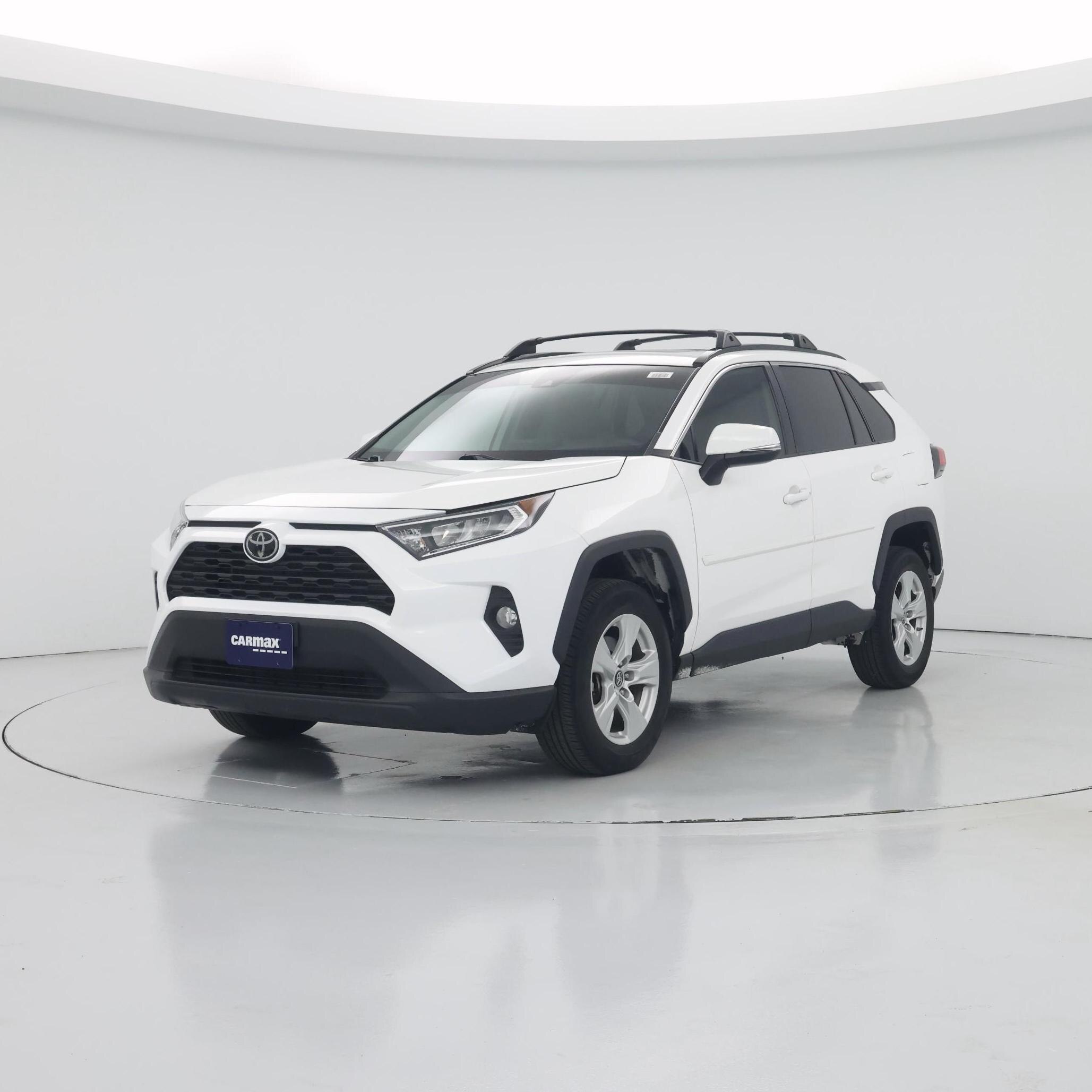 Thumbnail: 2019 Toyota RAV4 - 4