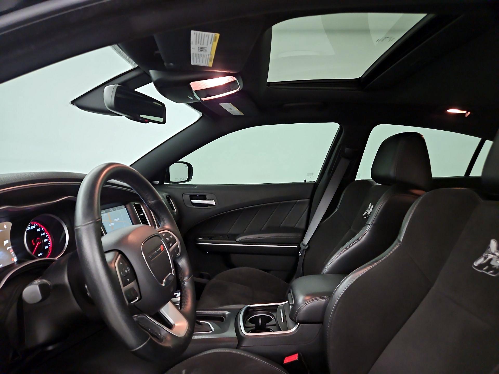 Thumbnail: 2016 Dodge Charger - 18