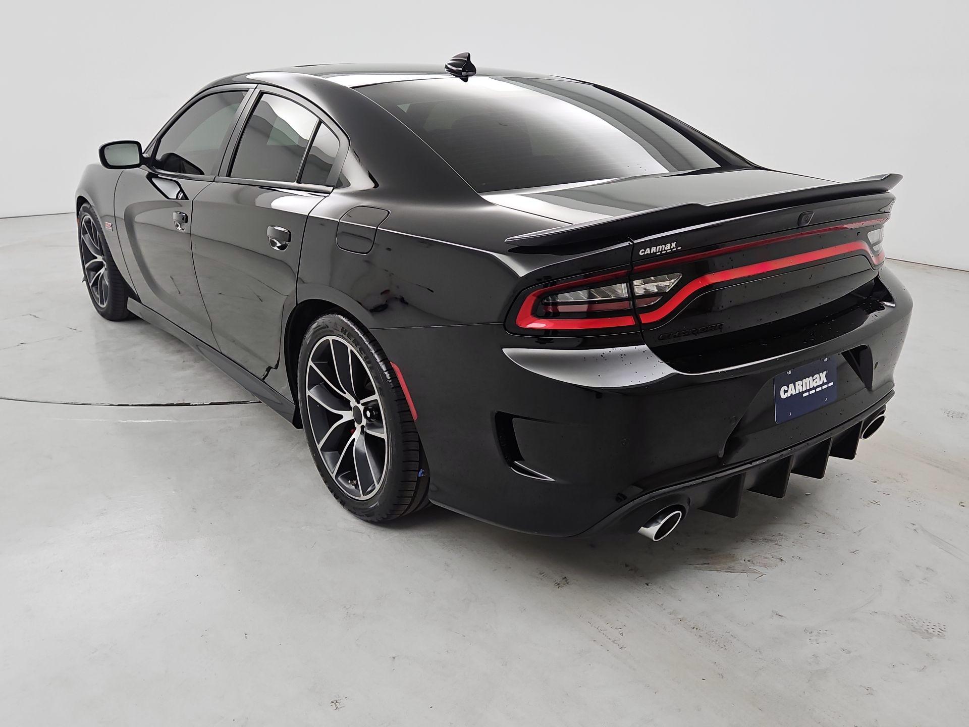 Thumbnail: 2016 Dodge Charger - 7