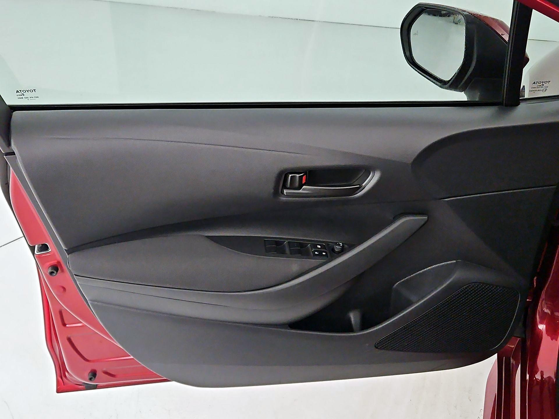 Thumbnail: 2025 Toyota Corolla - 12