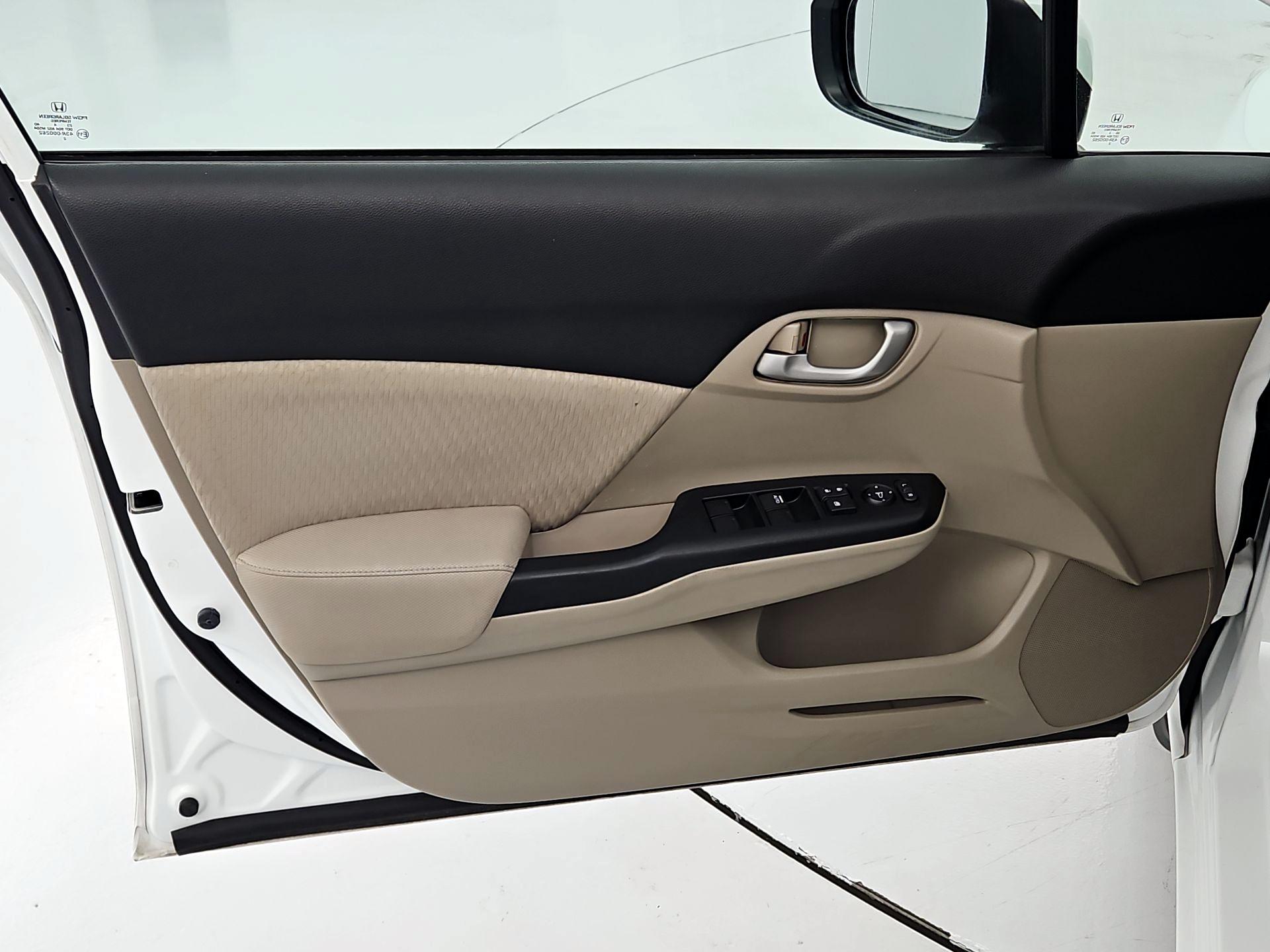 Thumbnail: 2014 Honda Civic - 12