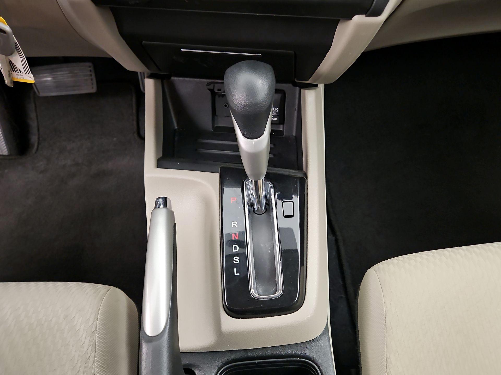 Thumbnail: 2014 Honda Civic - 17