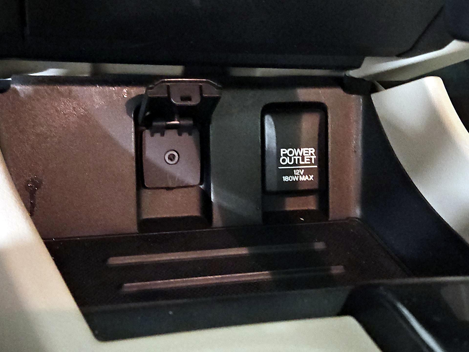 Thumbnail: 2014 Honda Civic - 18