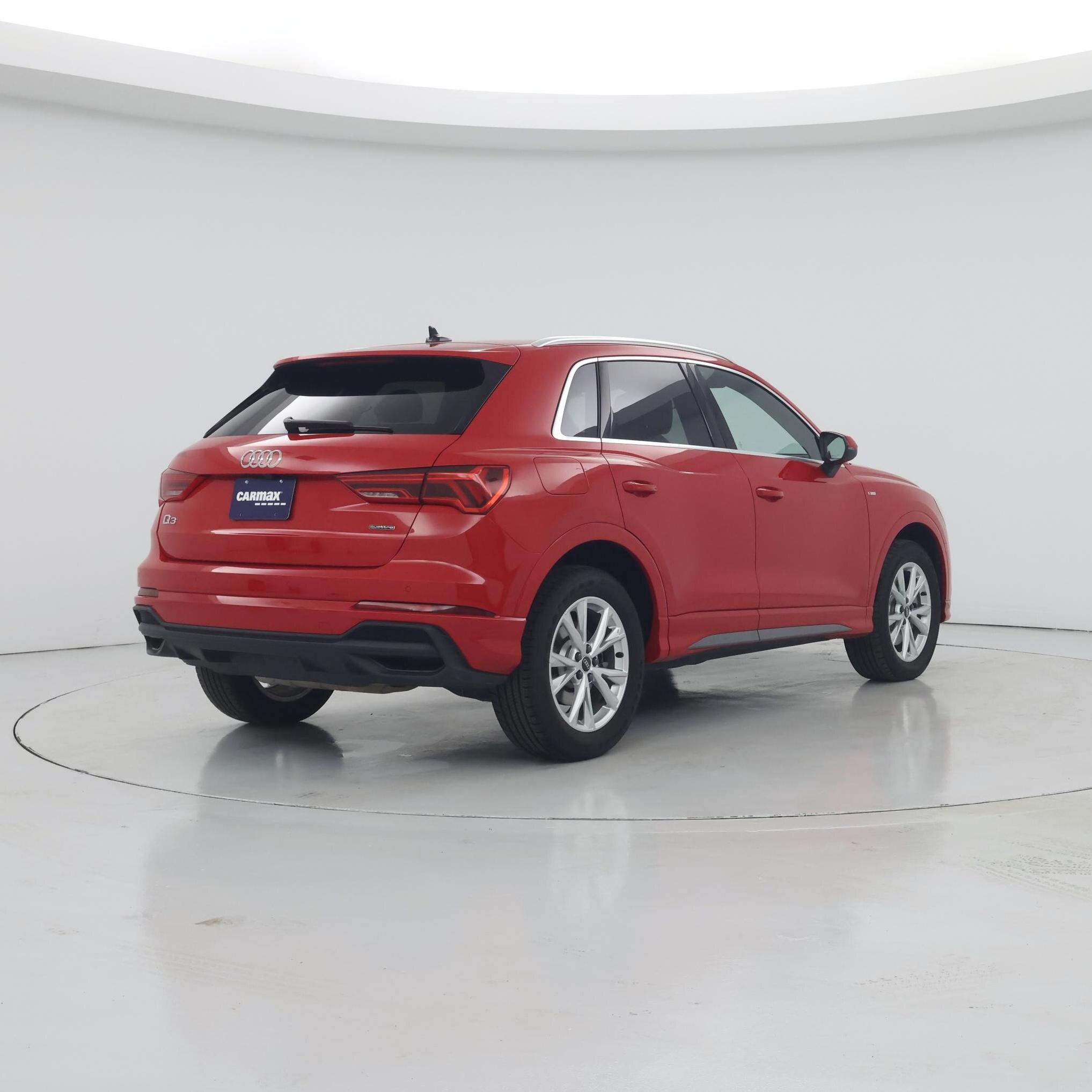 Thumbnail: 2023 Audi Q3 - 8