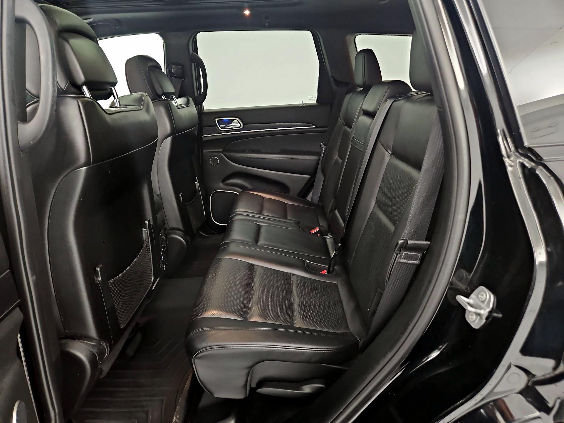 Thumbnail: 2018 Jeep Grand Cherokee - 20