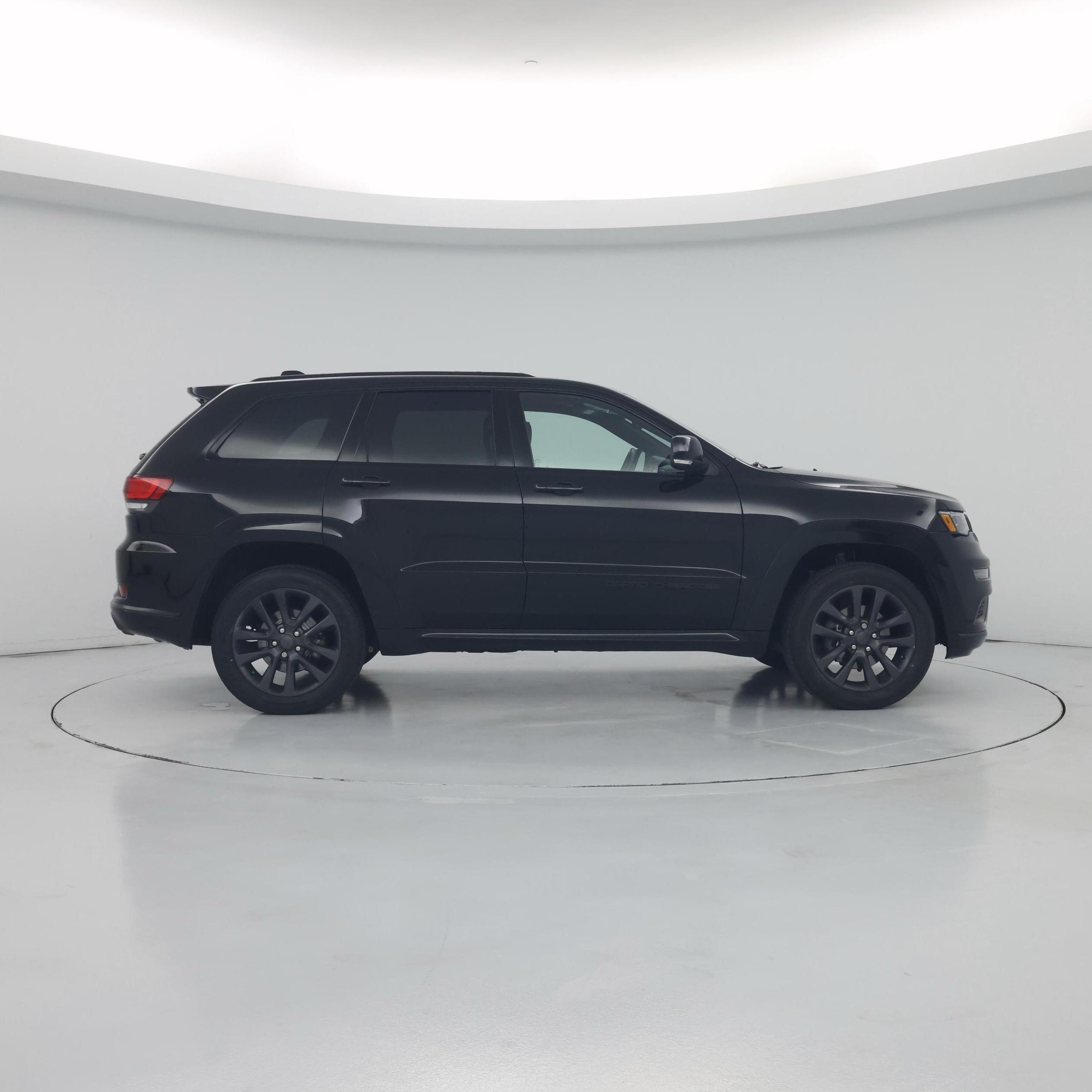 Thumbnail: 2018 Jeep Grand Cherokee - 7