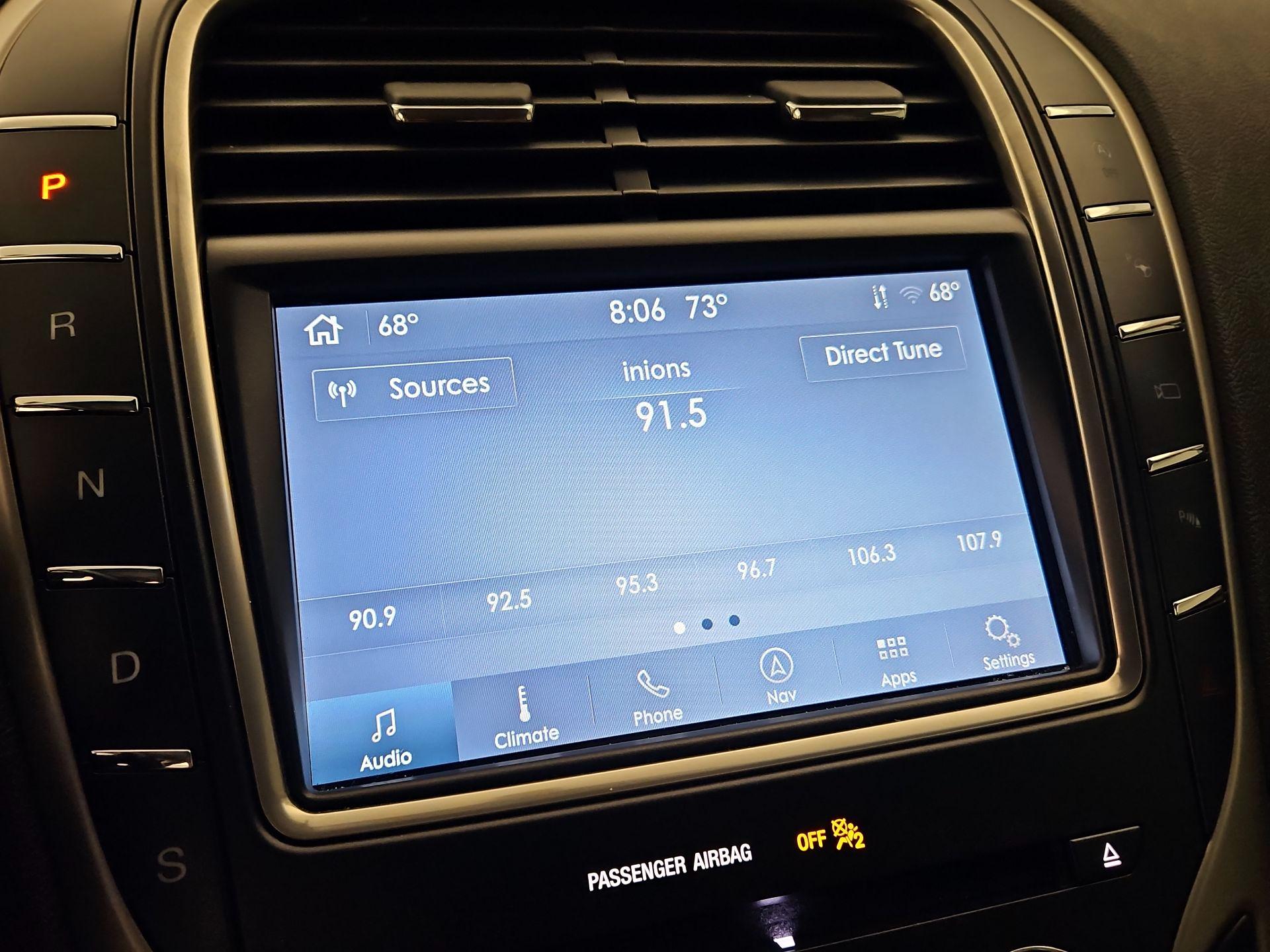 Thumbnail: 2020 Lincoln Nautilus - 16