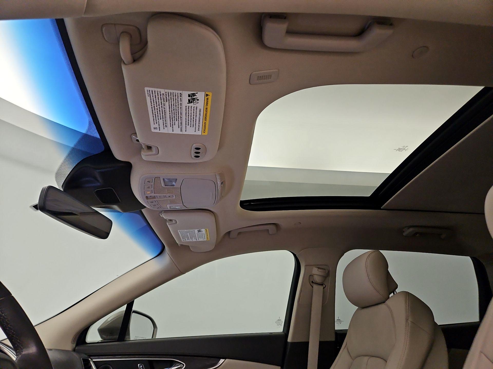 Thumbnail: 2020 Lincoln Nautilus - 20