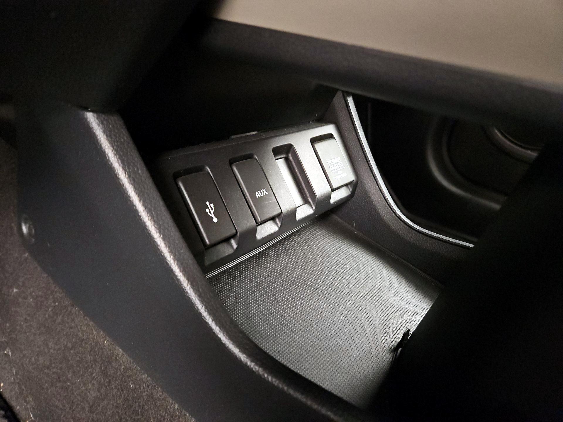 Thumbnail: 2018 Honda HR-V - 16