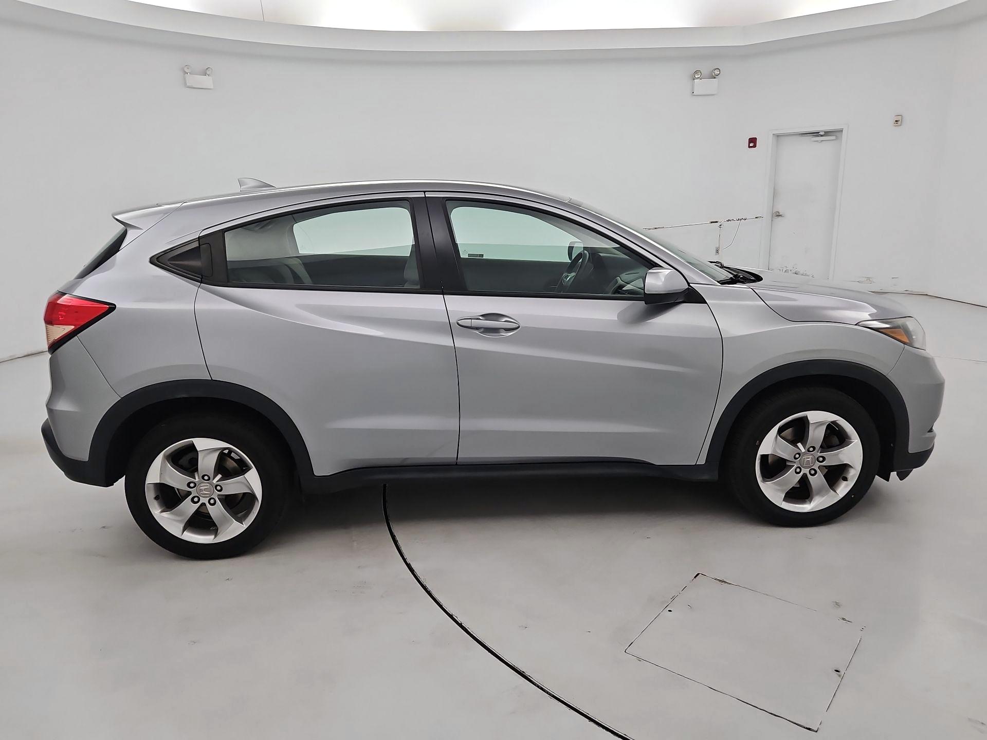 Thumbnail: 2018 Honda HR-V - 4
