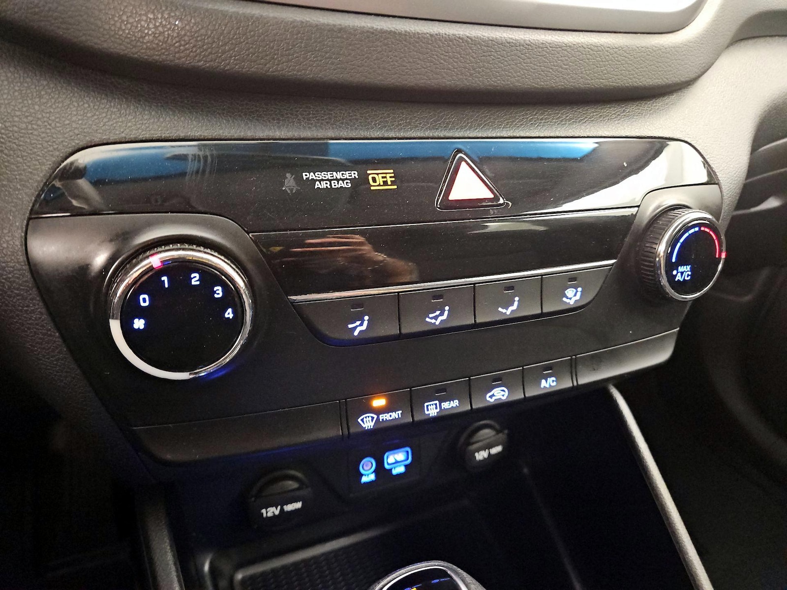 2017 Hyundai Tucson SE - Photo 17