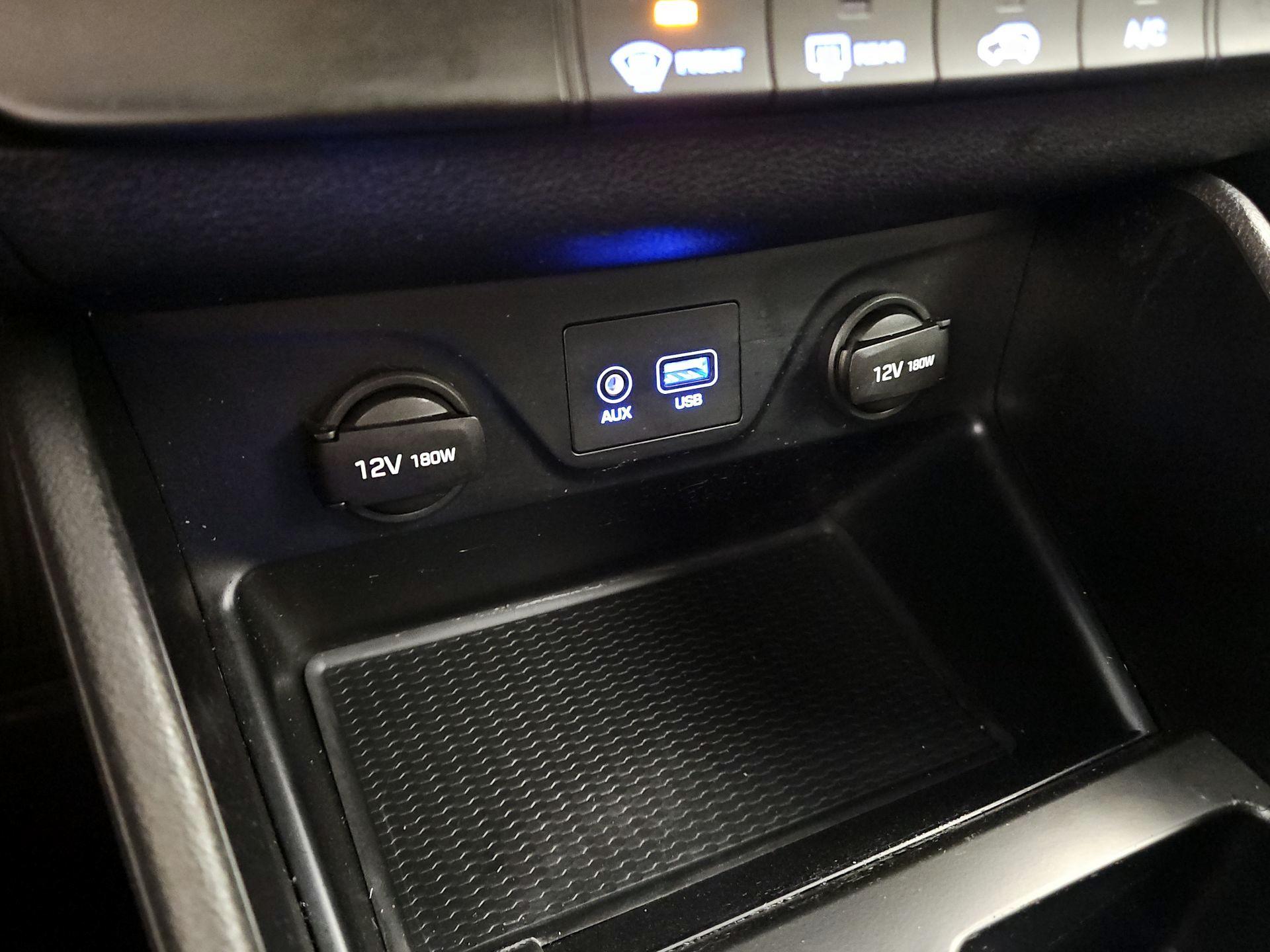 Thumbnail: 2017 Hyundai Tucson - 18