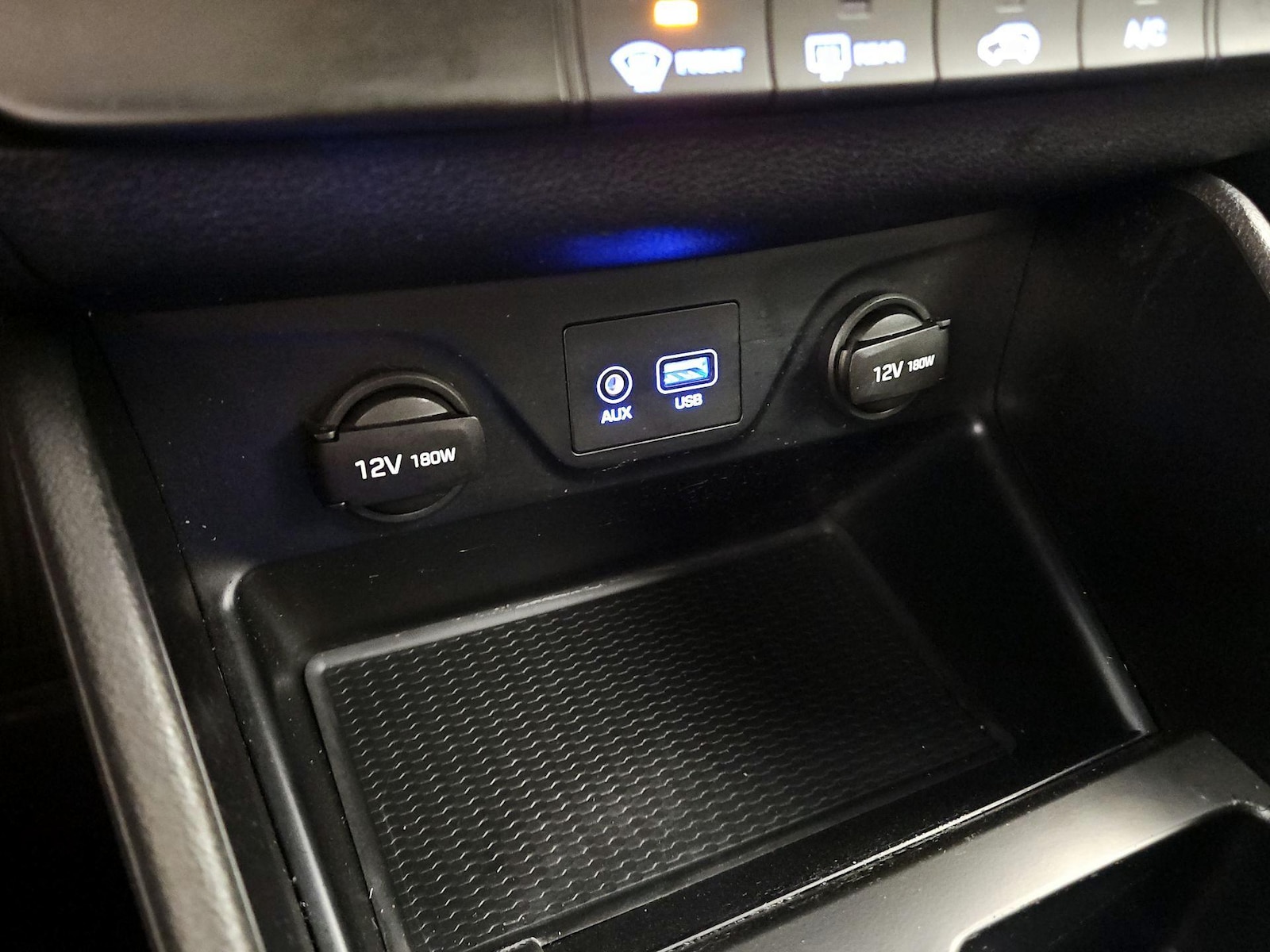 2017 Hyundai Tucson SE - Photo 19
