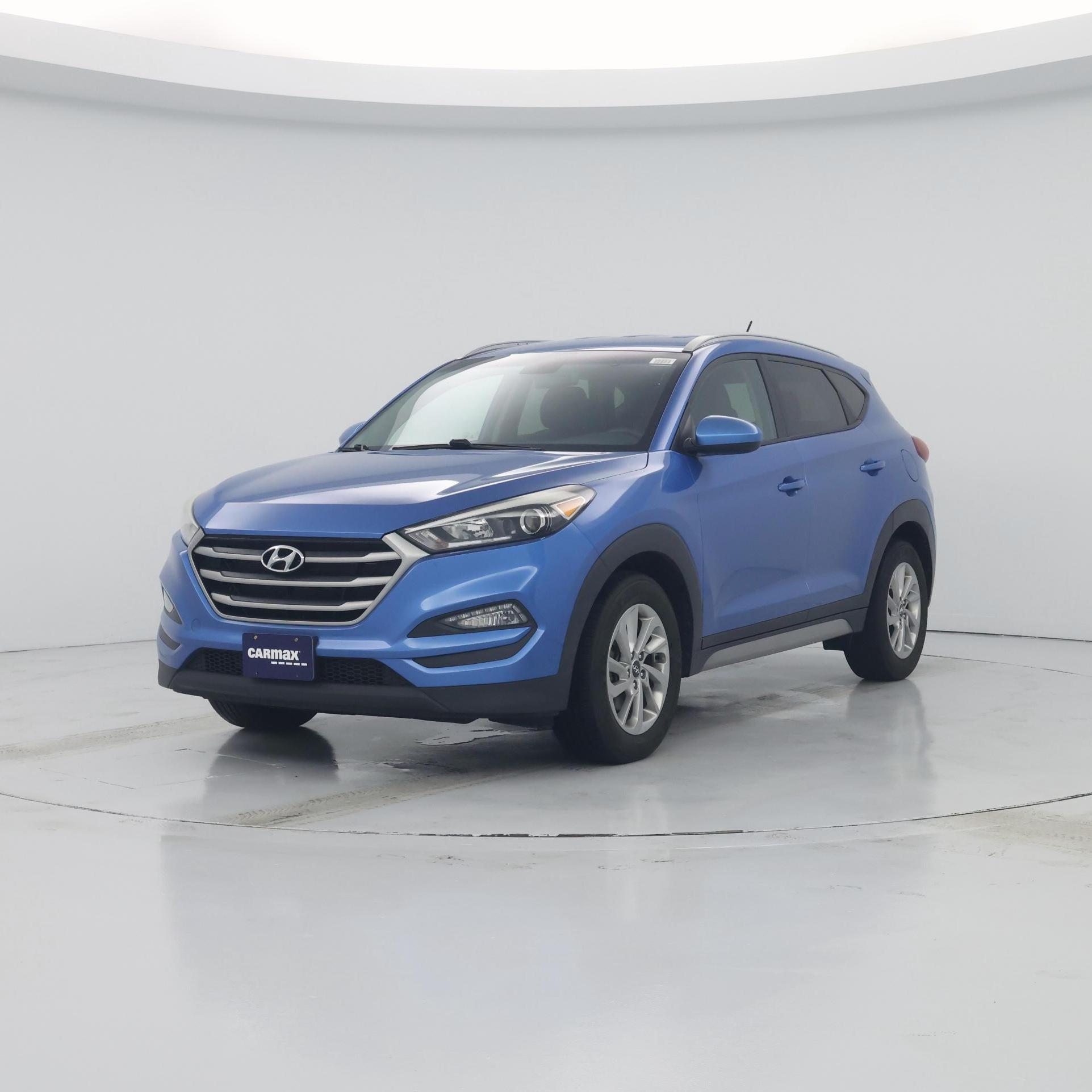 Thumbnail: 2017 Hyundai Tucson - 4