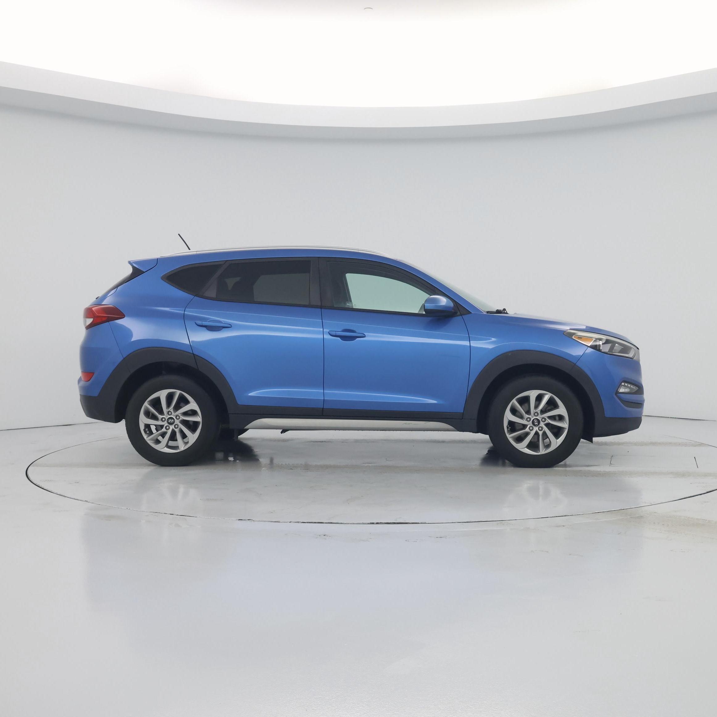 Thumbnail: 2017 Hyundai Tucson - 7