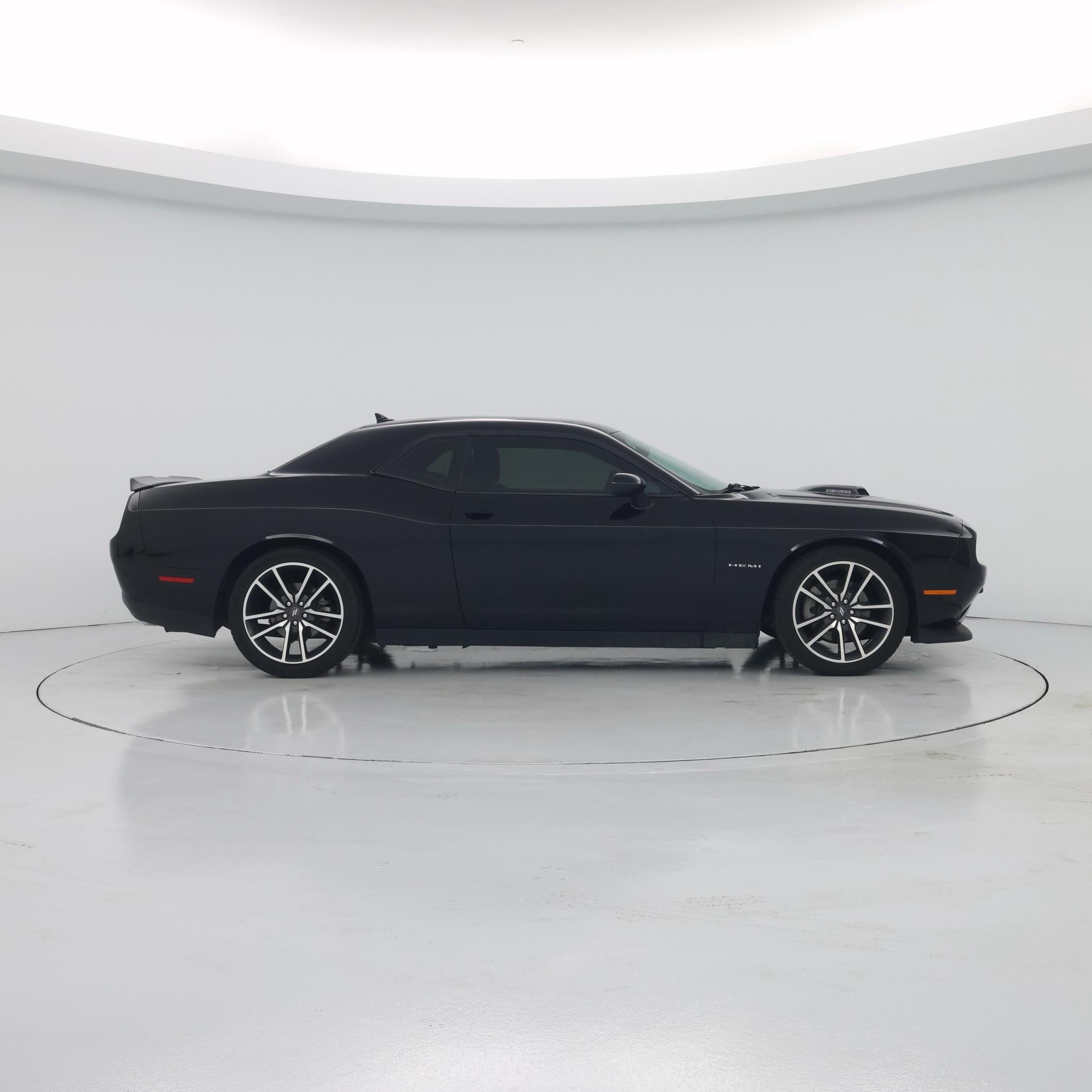 Thumbnail: 2021 Dodge Challenger - 7