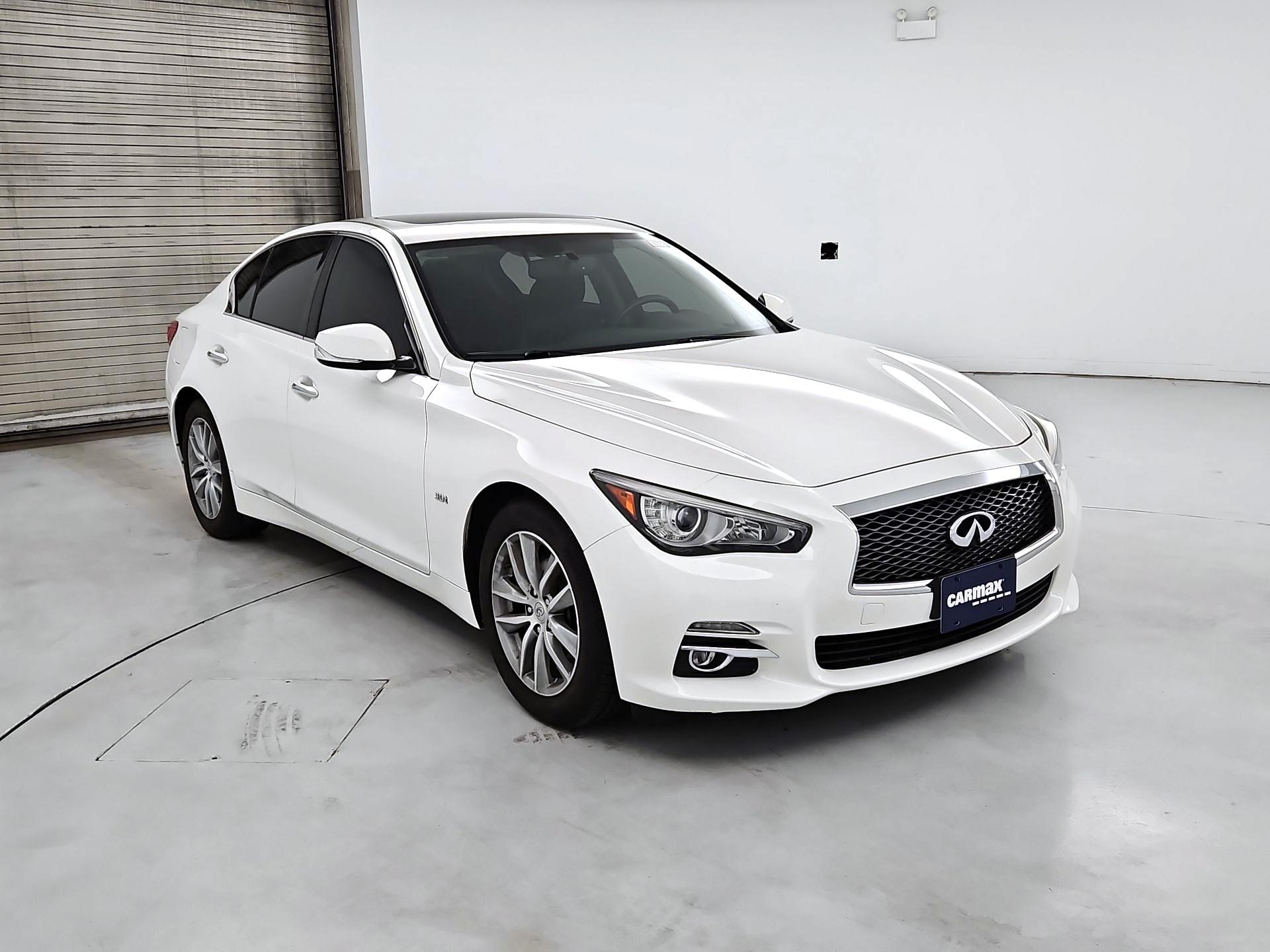 Thumbnail: 2017 INFINITI Q50 - 1