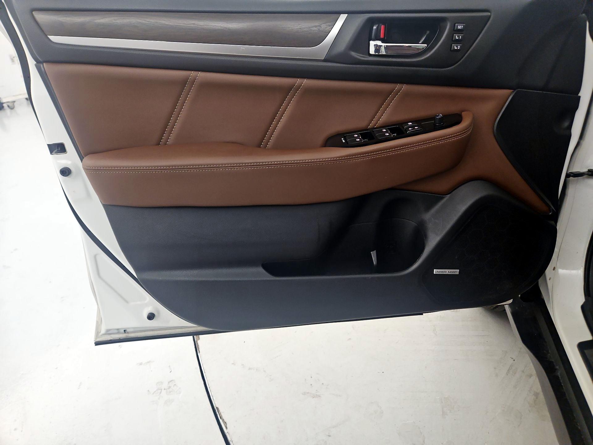Thumbnail: 2019 Subaru Outback - 10