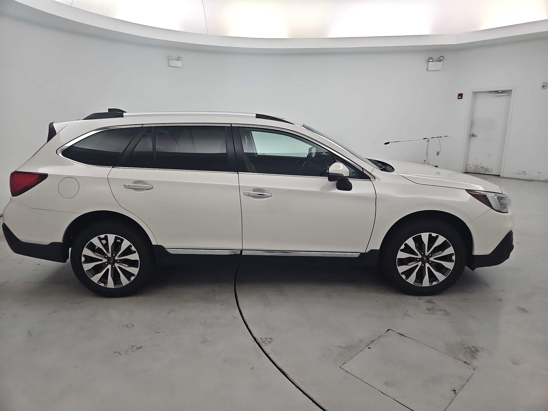 Thumbnail: 2019 Subaru Outback - 4