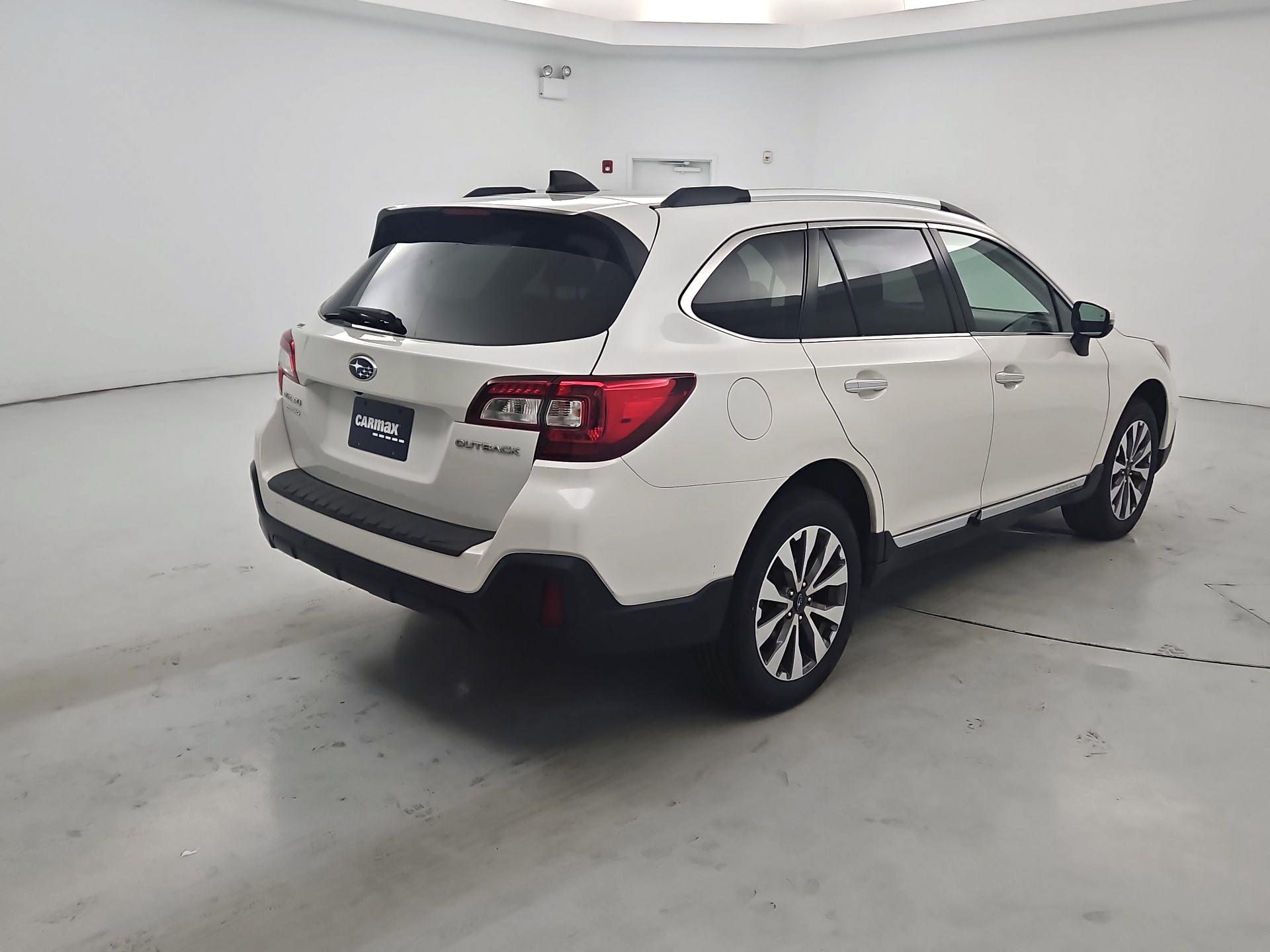 Thumbnail: 2019 Subaru Outback - 5
