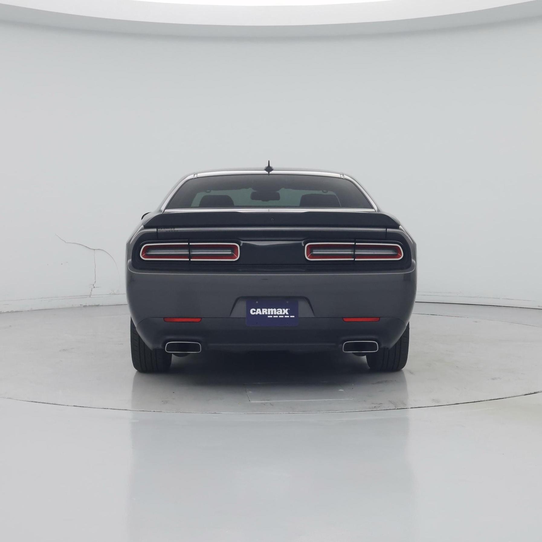 Thumbnail: 2017 Dodge Challenger - 6