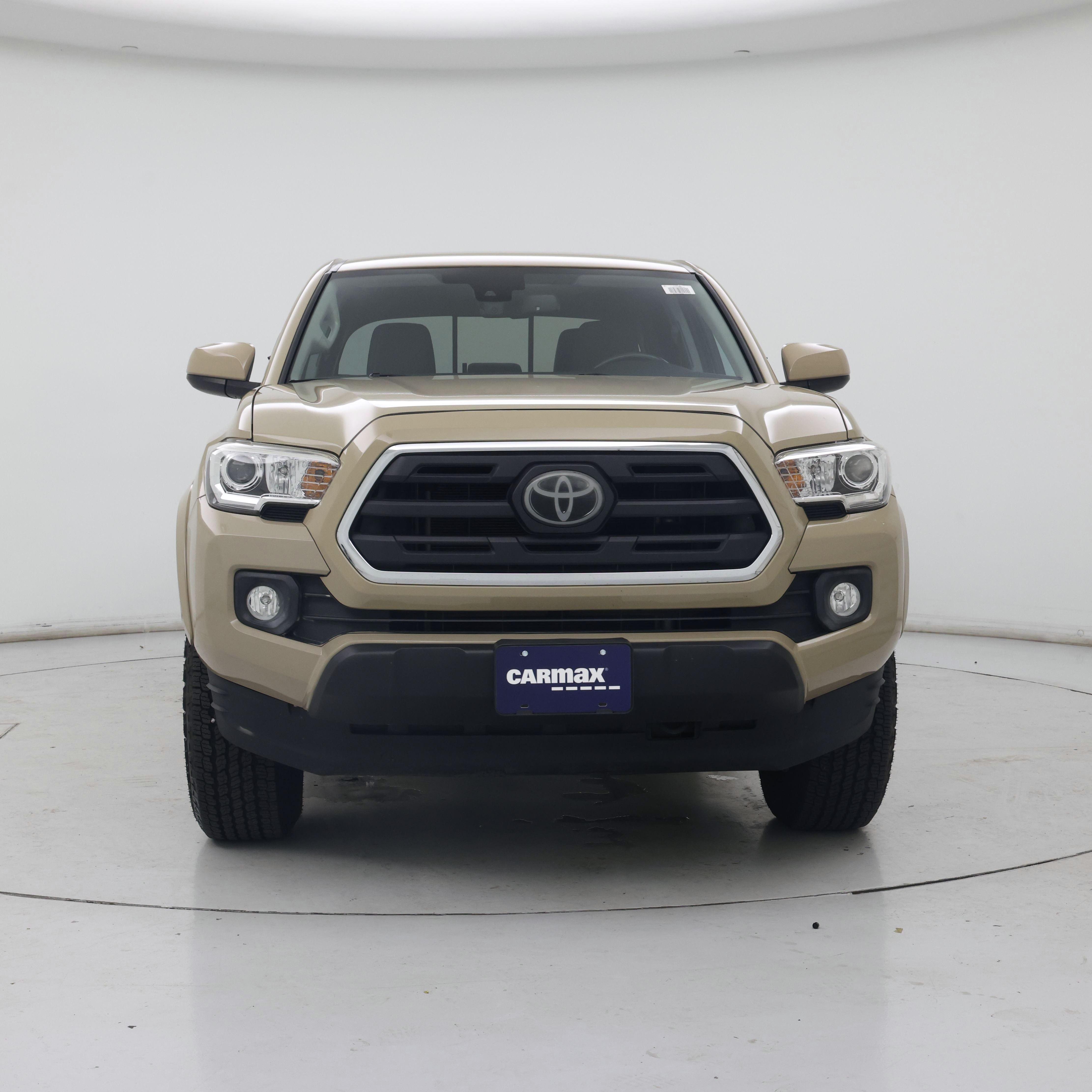 Thumbnail: 2018 Toyota Tacoma - 5