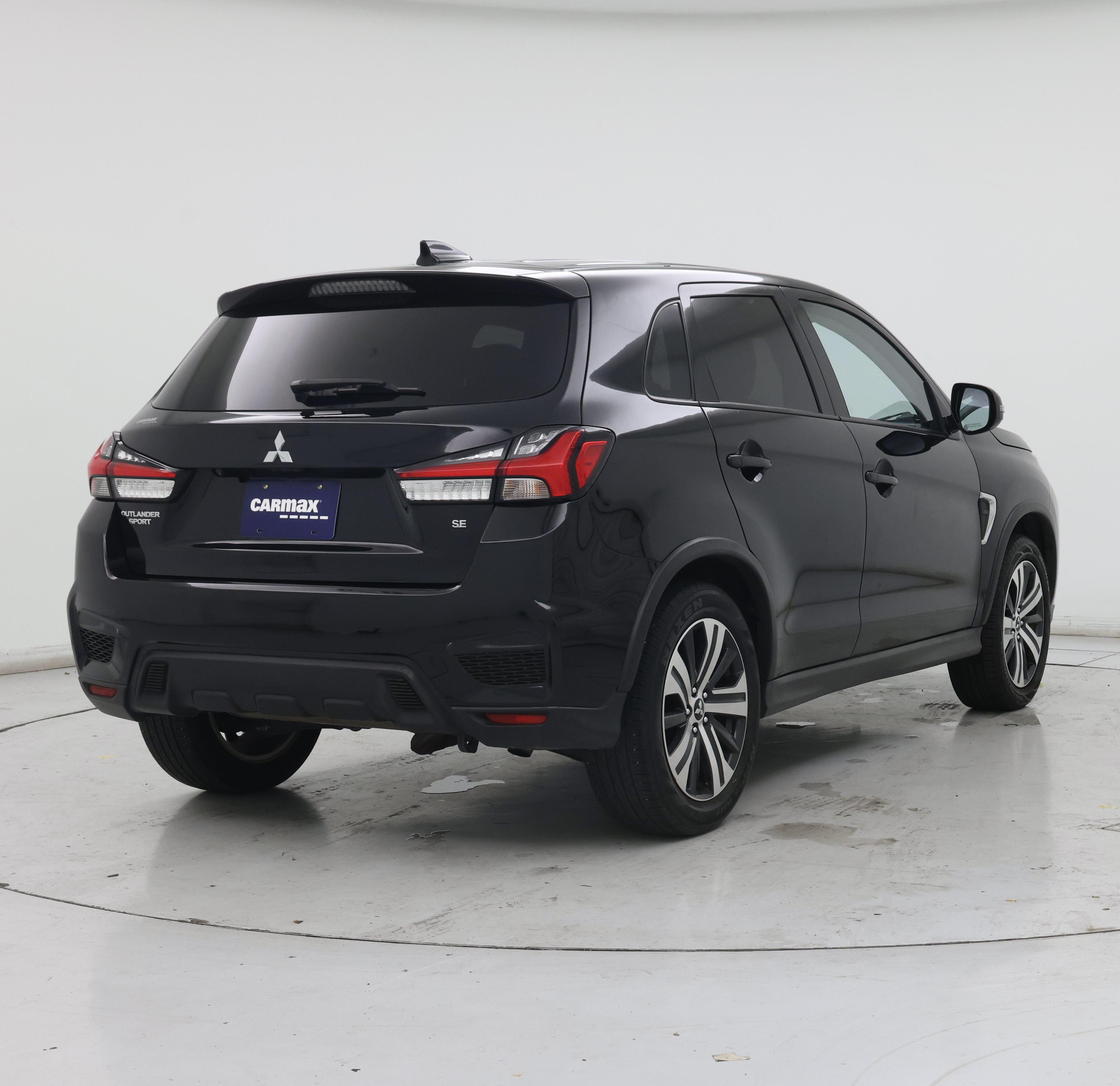 Thumbnail: 2020 Mitsubishi Outlander Sport - 8