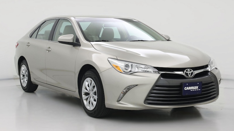 2015 Toyota Camry LE Hero Image