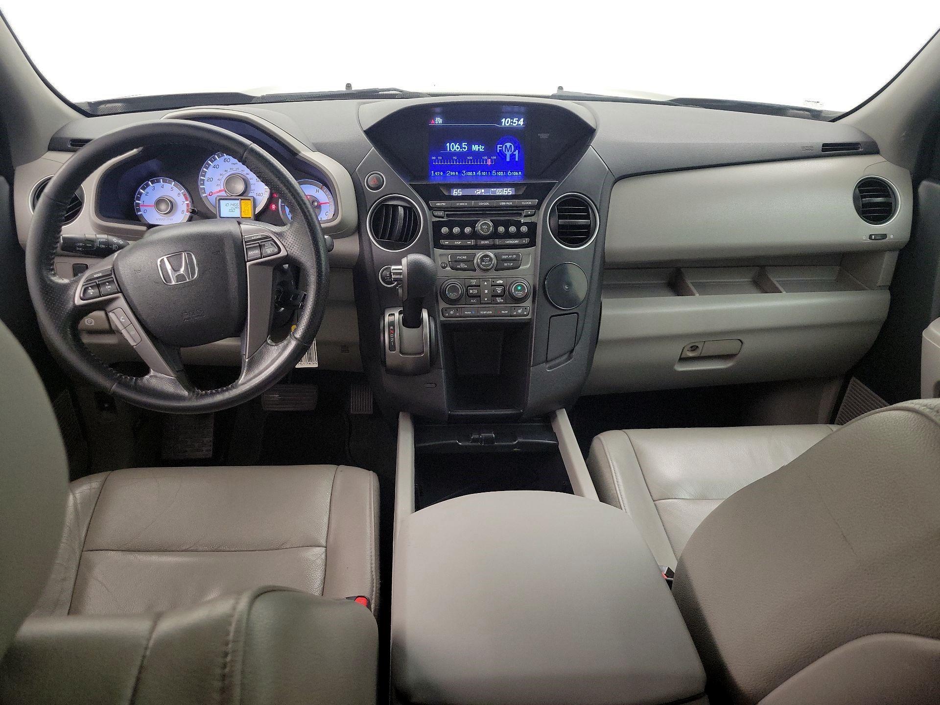 Thumbnail: 2015 Honda Pilot - 9