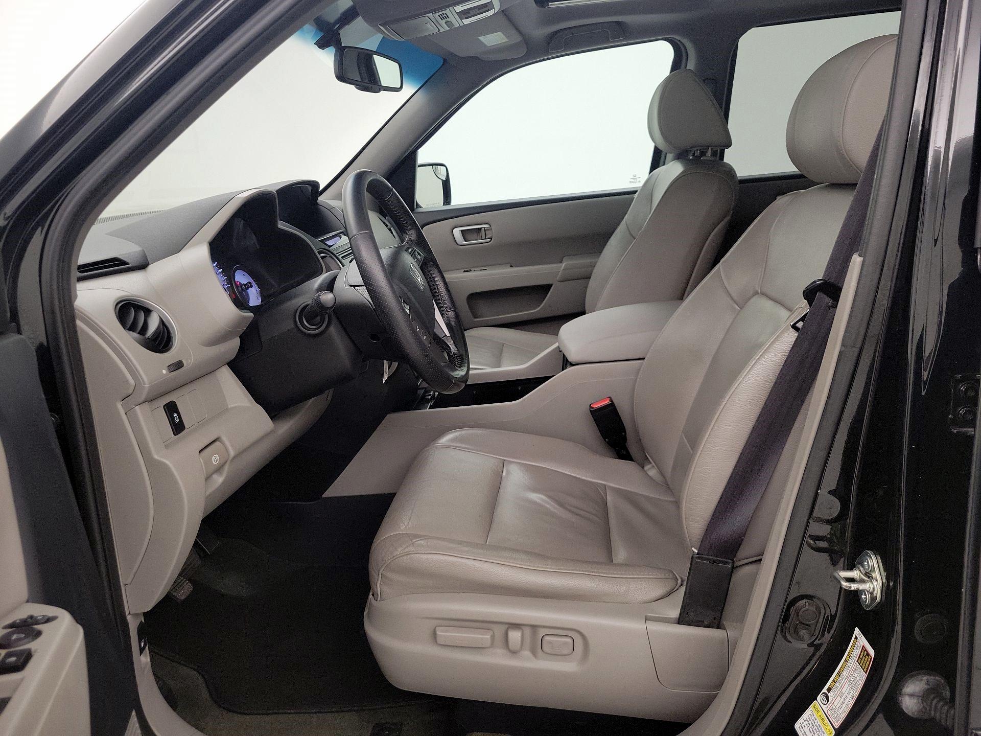Thumbnail: 2015 Honda Pilot - 11