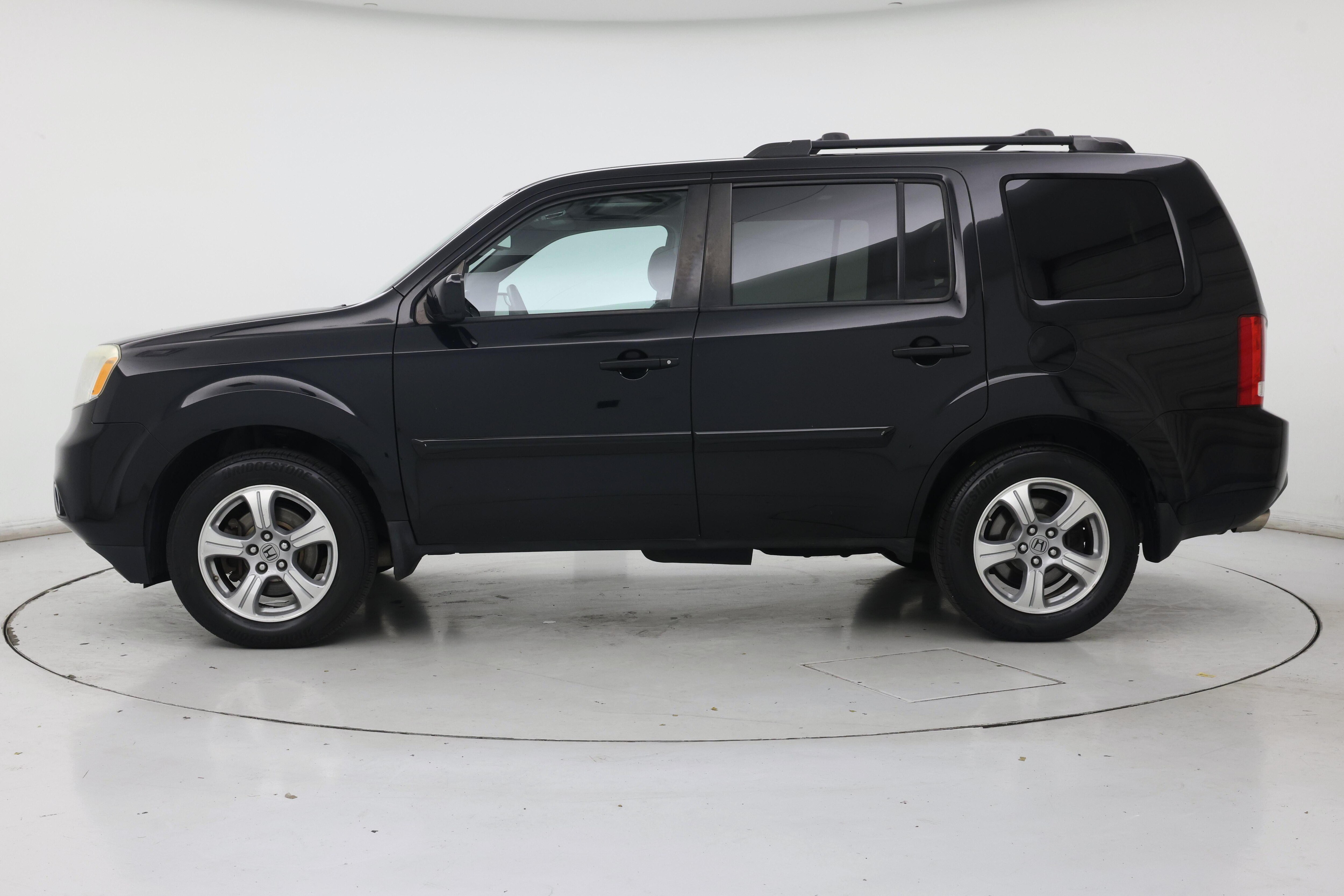 Thumbnail: 2015 Honda Pilot - 3